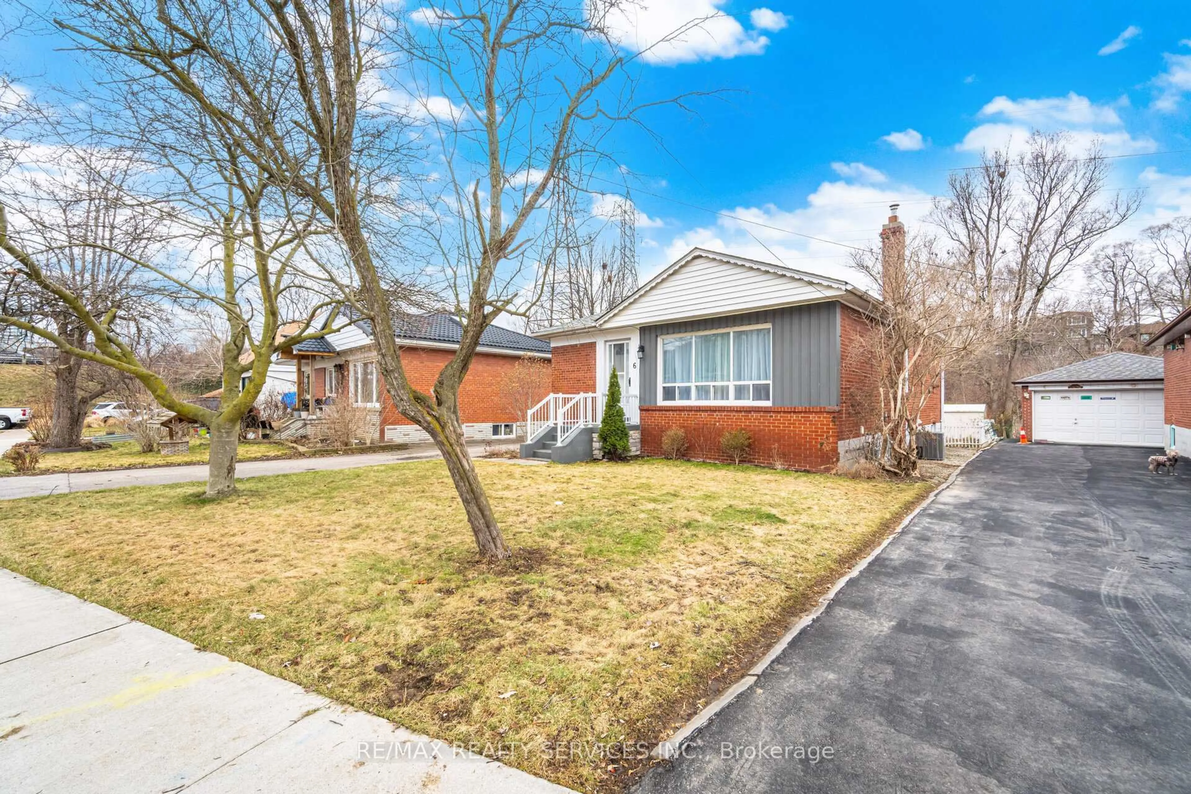 Unknown for 6 Bonnyview Dr, Toronto Ontario M8Y 3G6