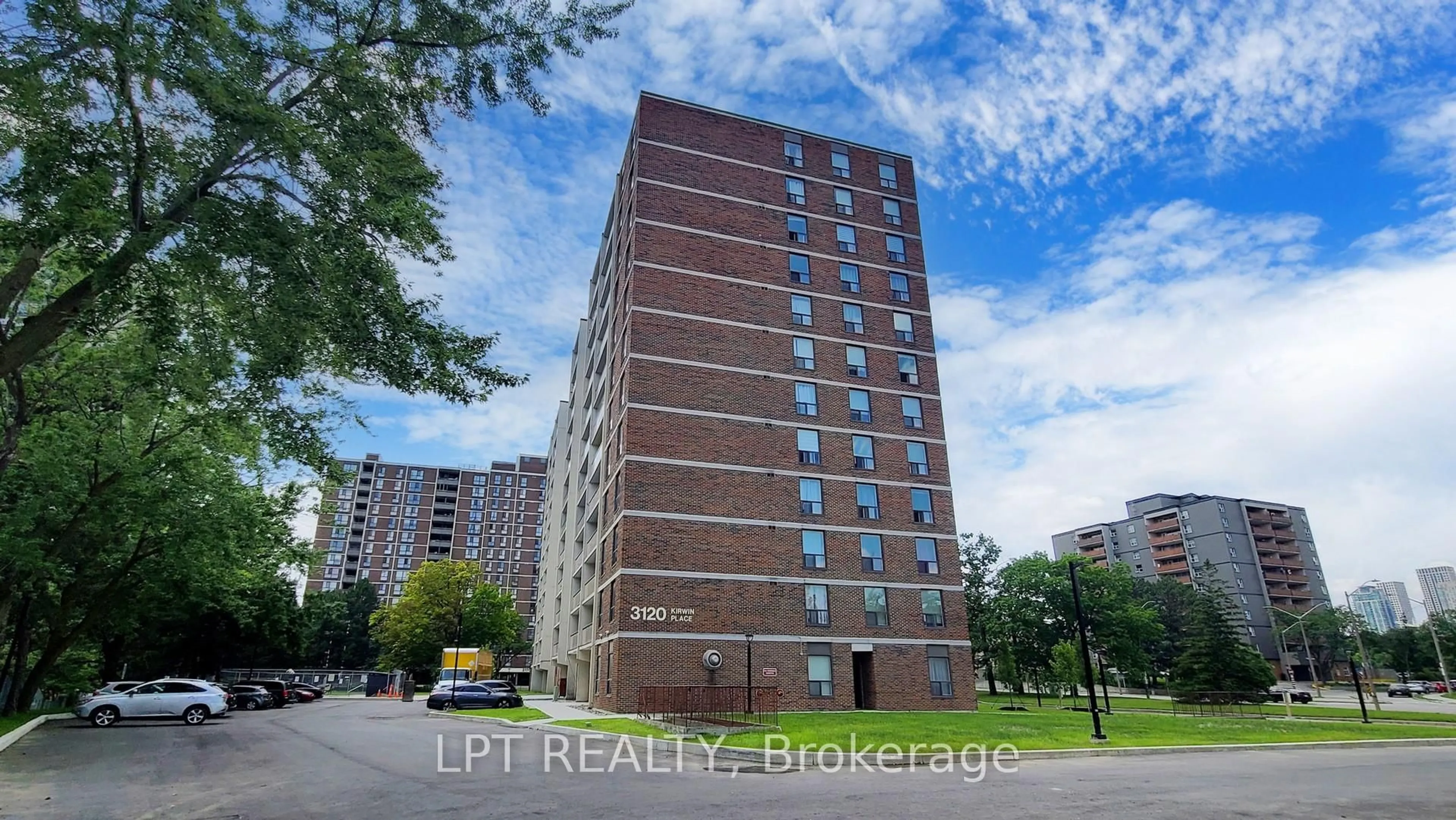 A pic from outside/outdoor area/front of a property/back of a property/a pic from drone, building for 3170 Kirwin Ave #1503, Mississauga Ontario L5A 3R1