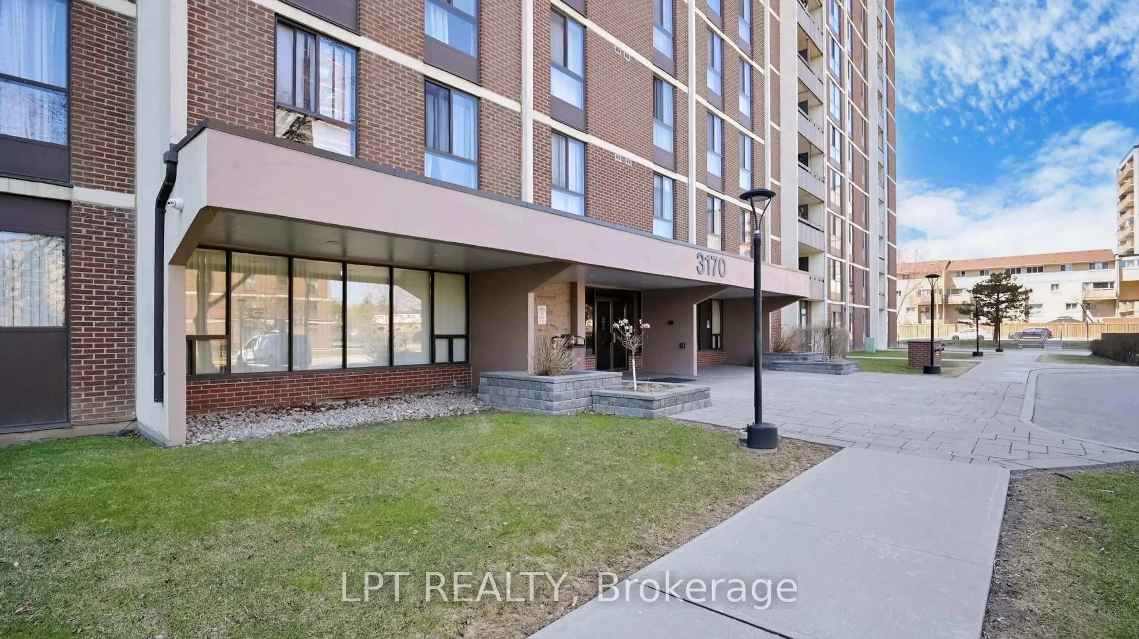 Unknown for 3170 Kirwin Ave #1503, Mississauga Ontario L5A 3R1