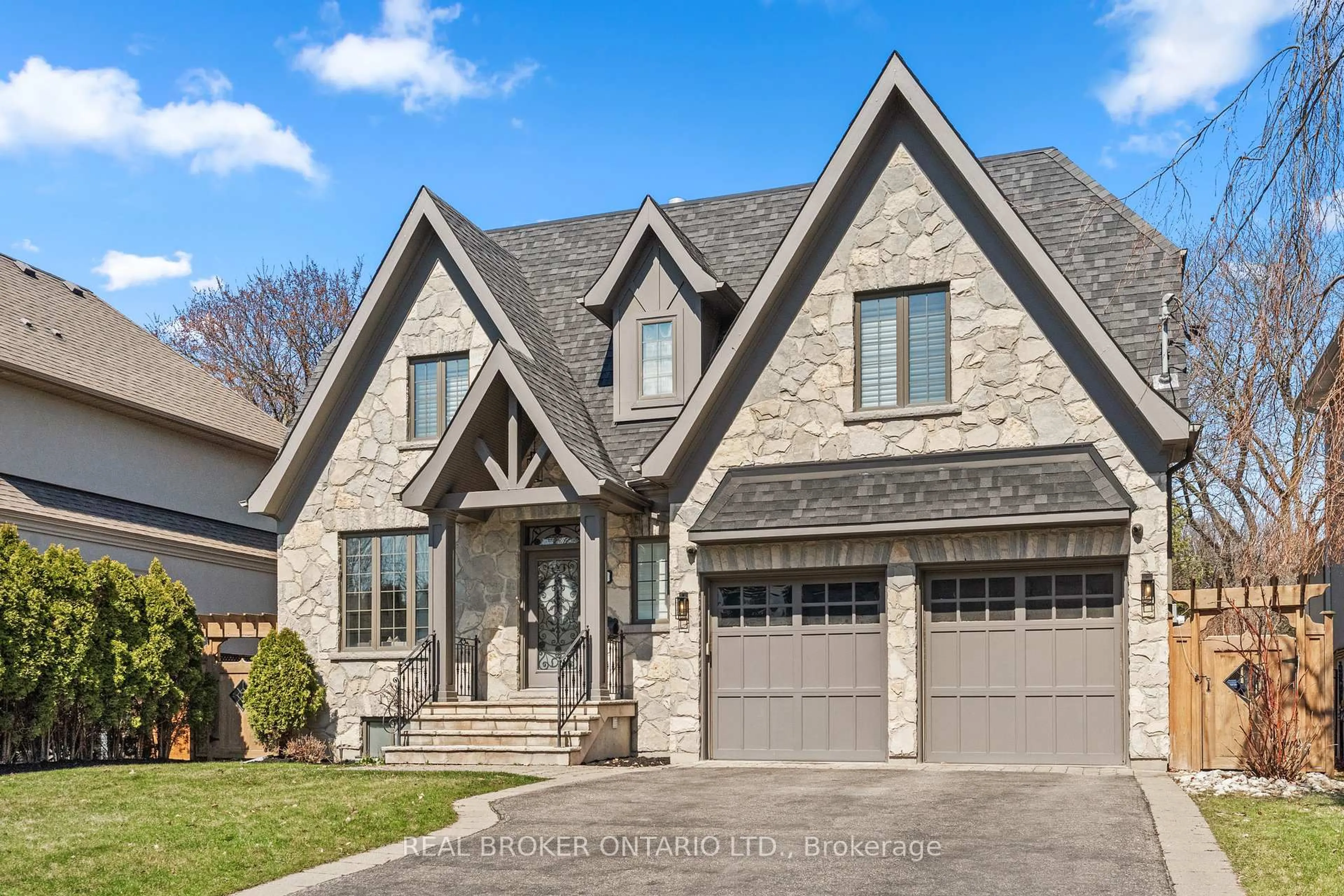 Home with brick exterior material, street for 40 Hilldowntree Rd, Toronto Ontario M9A 2Z8