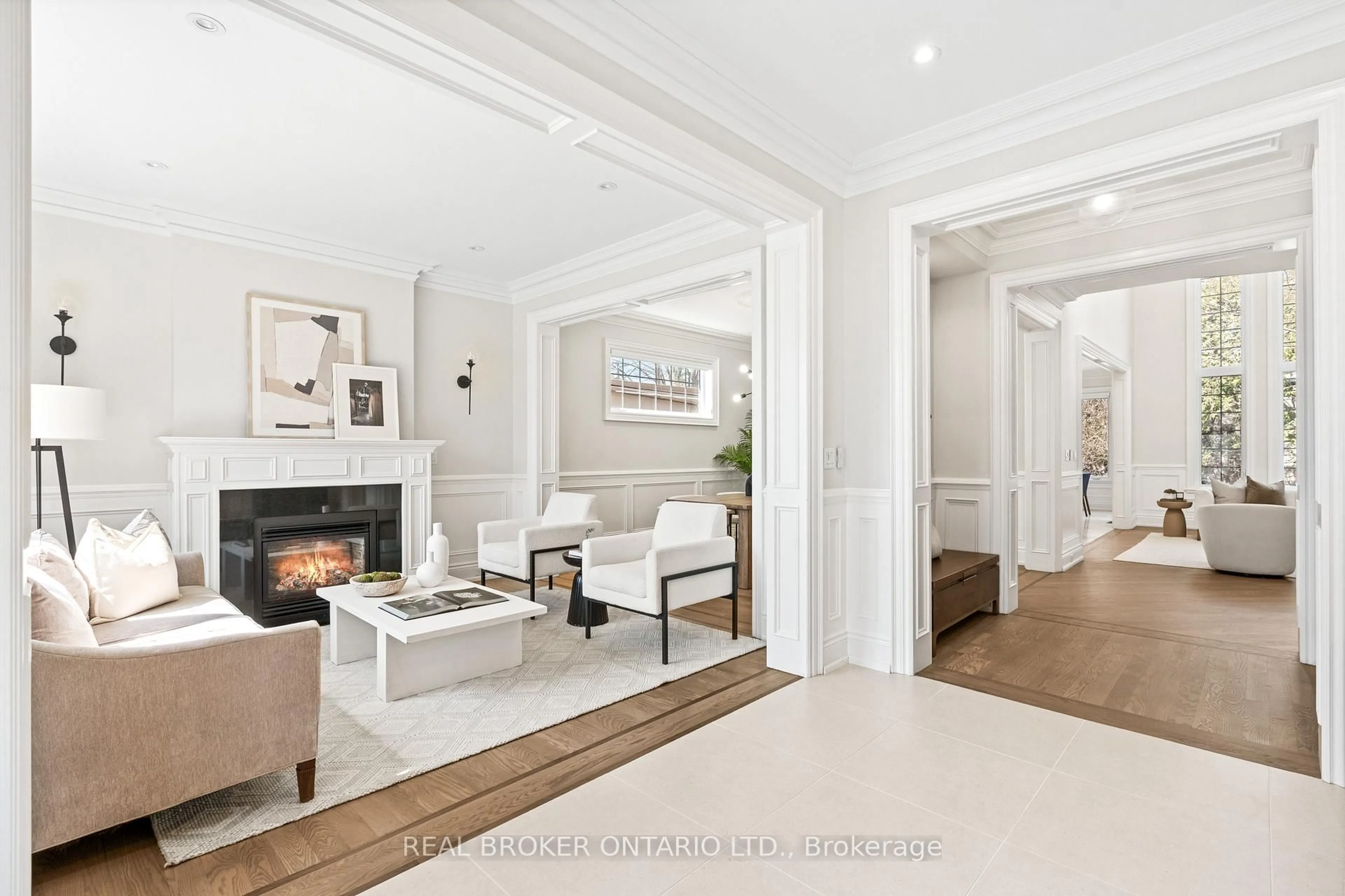 Unknown for 40 Hilldowntree Rd, Toronto Ontario M9A 2Z8