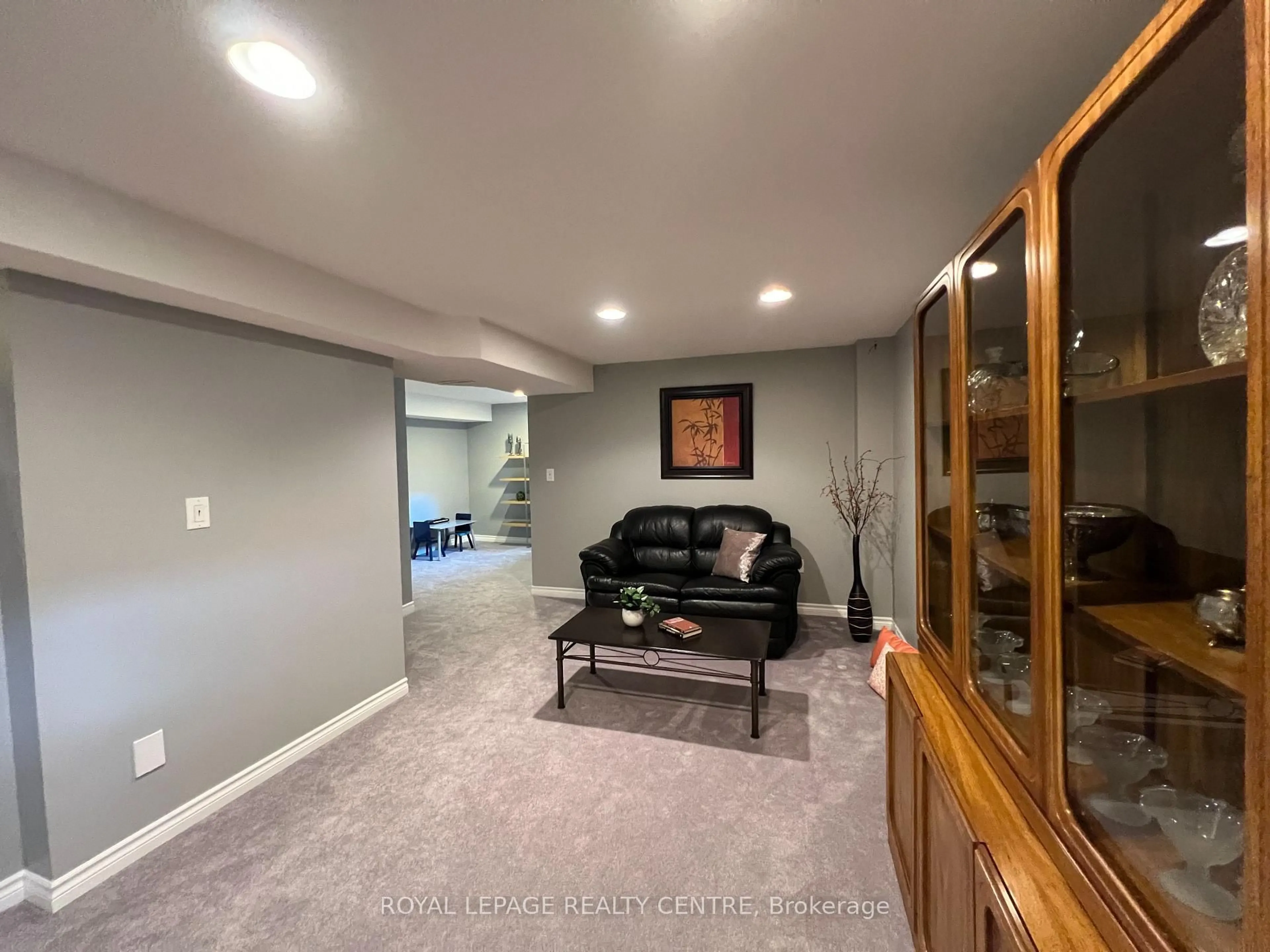 Unknown for 3026 Dalehurst Dr, Mississauga Ontario L5N 6M8