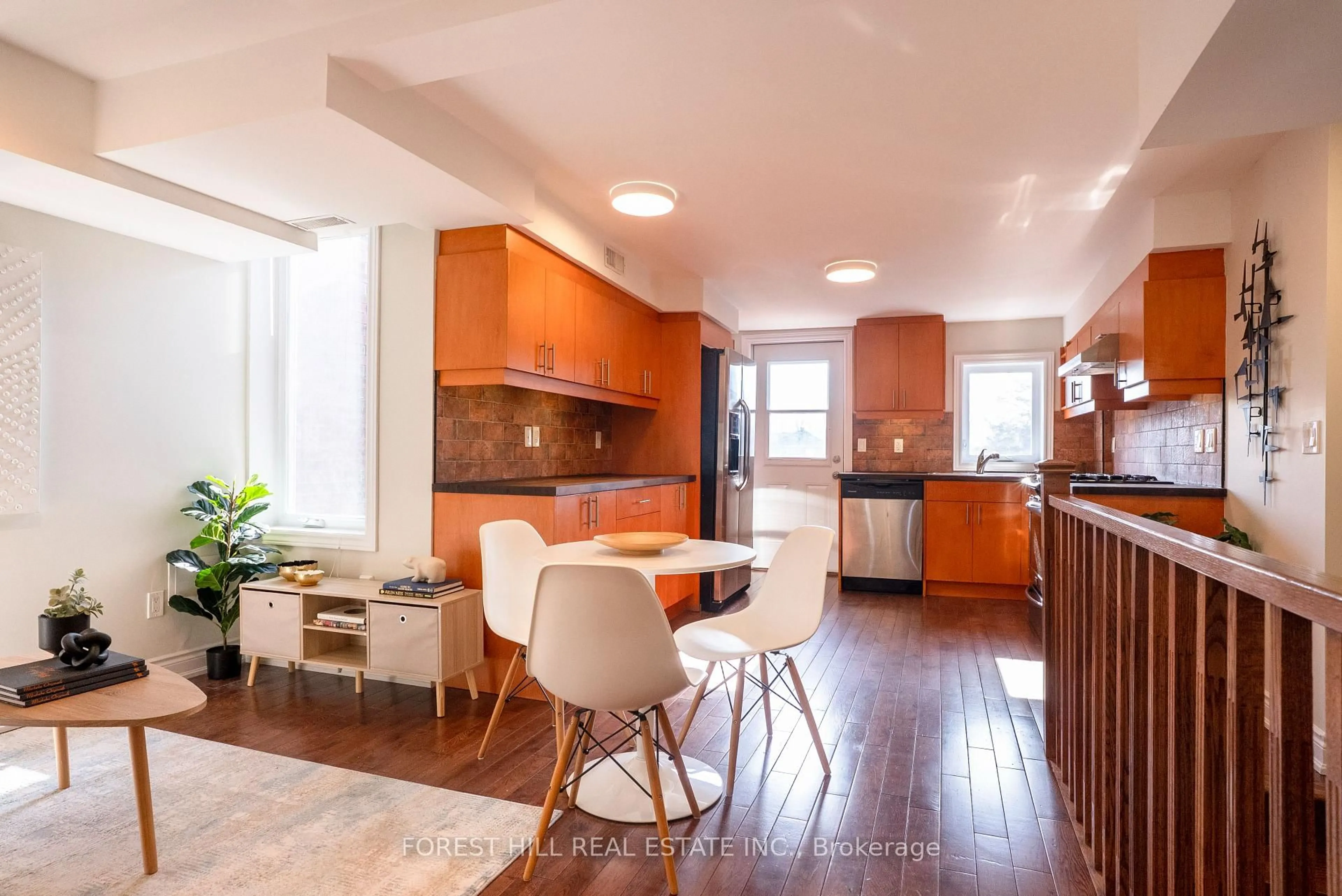 Open concept kitchen, unknown for 32 Castleton Ave, Toronto Ontario M6N 3Z5