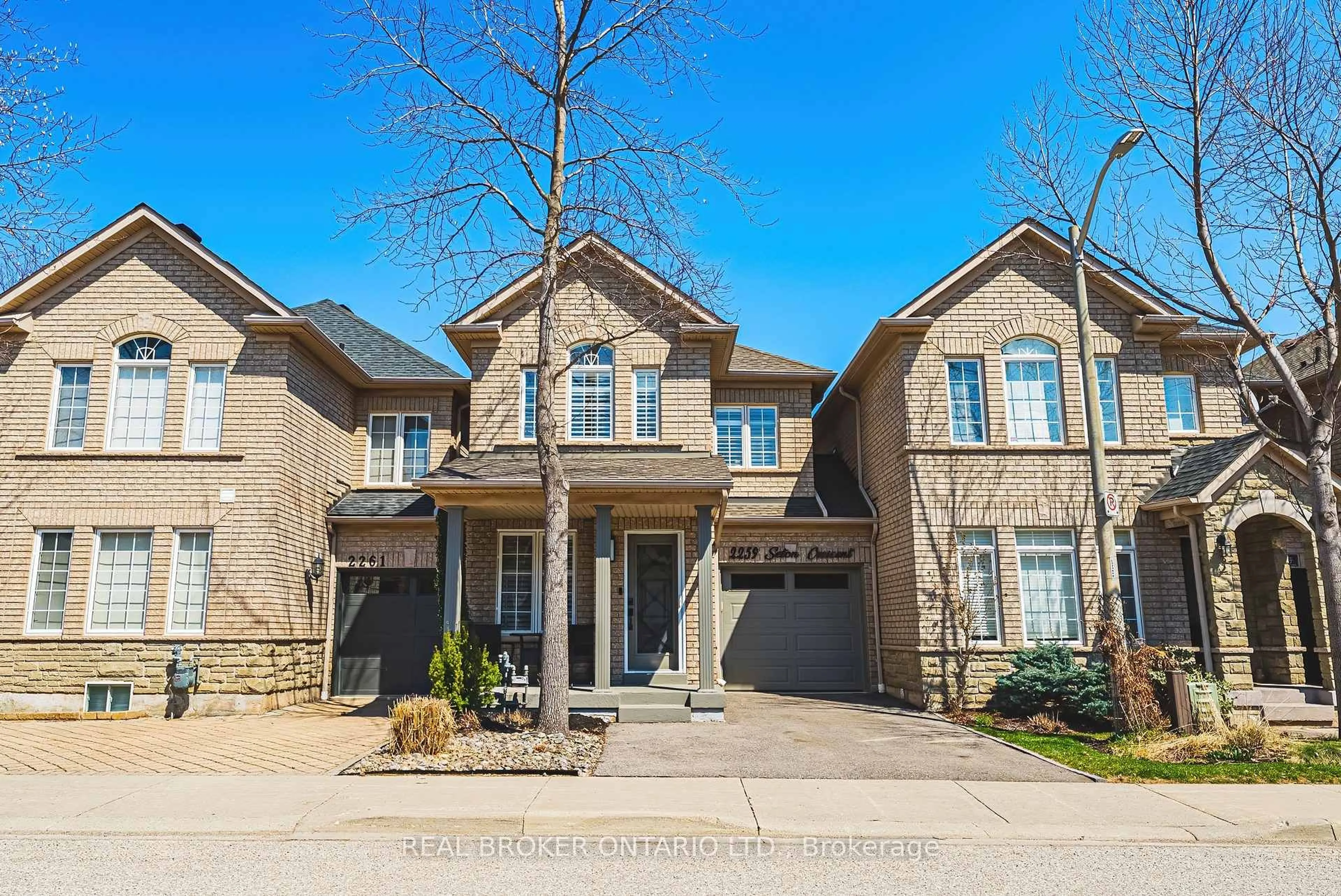 Home with brick exterior material, street for 2259 Seton Cres, Burlington Ontario L7L 6Y4