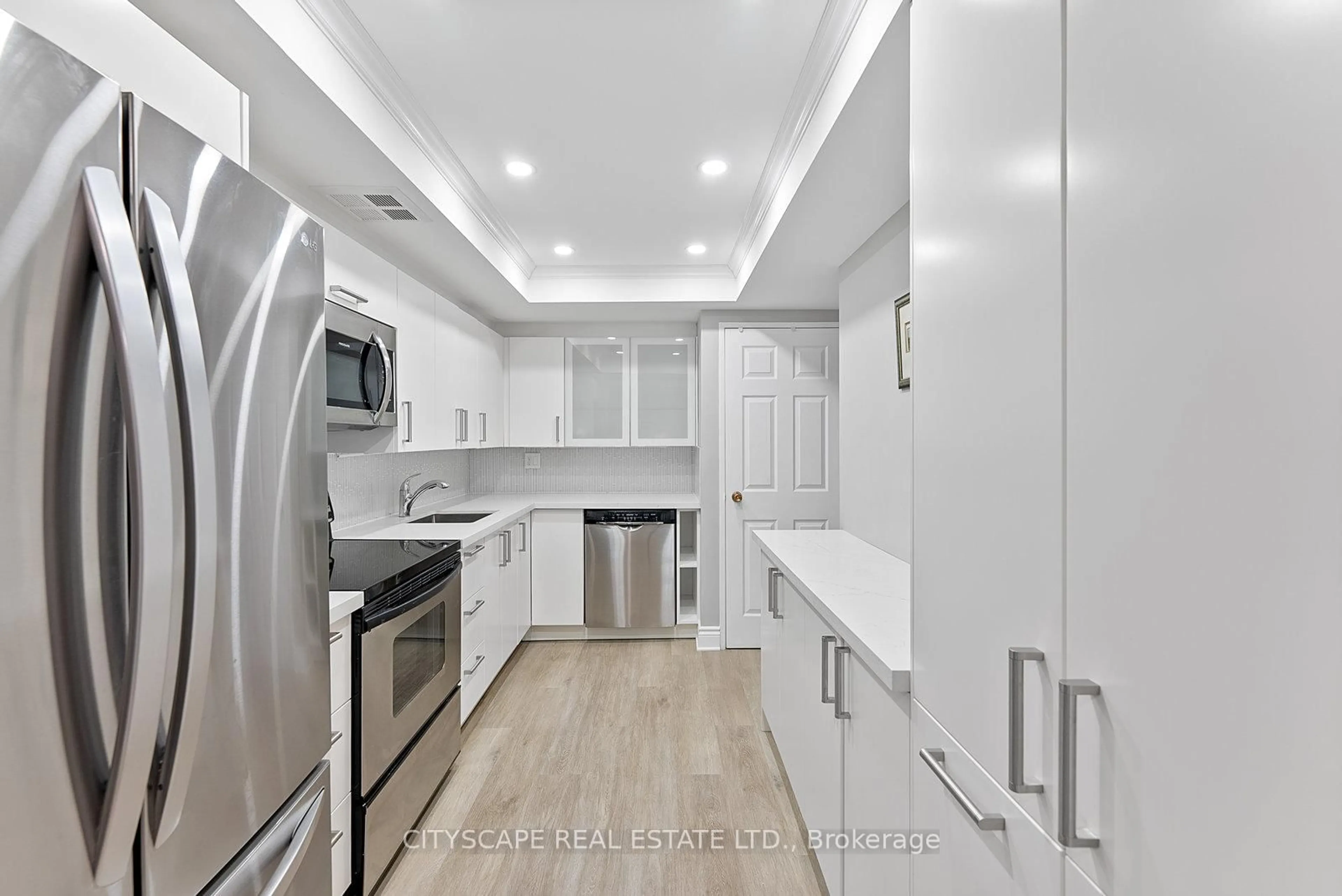 Unknown for 2045 Lake Shore Blvd #202, Toronto Ontario M8V 2Z6