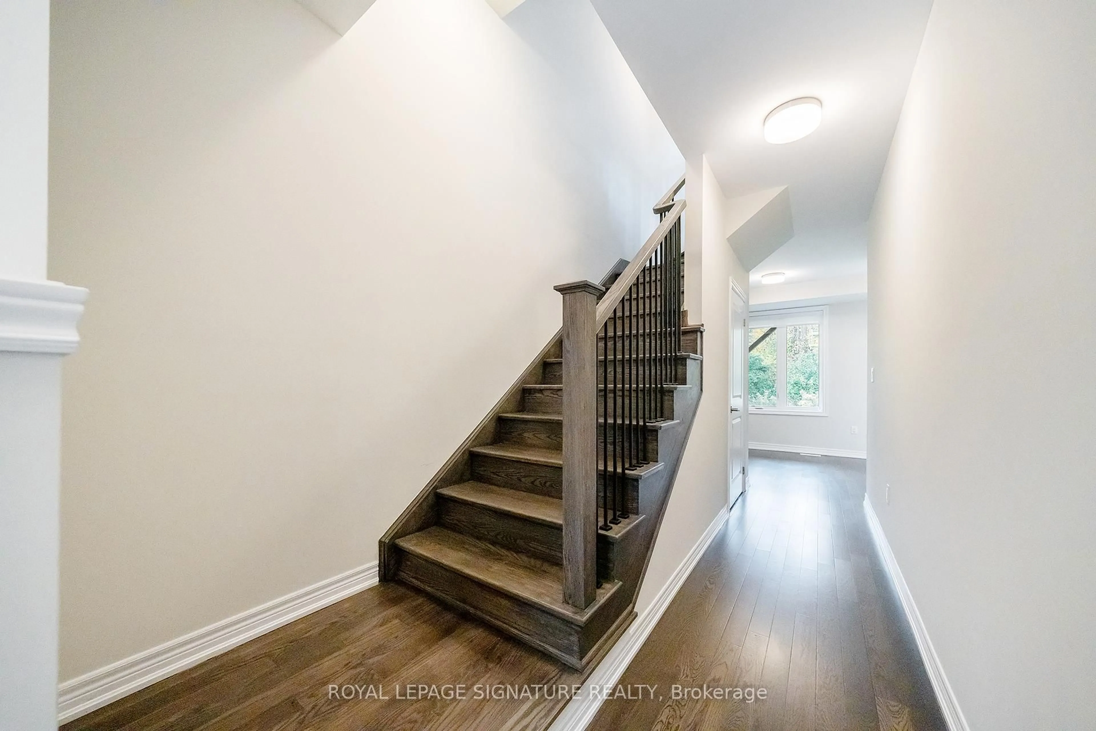 Stairs for 13 Folcroft St, Brampton Ontario L6Y 0B6