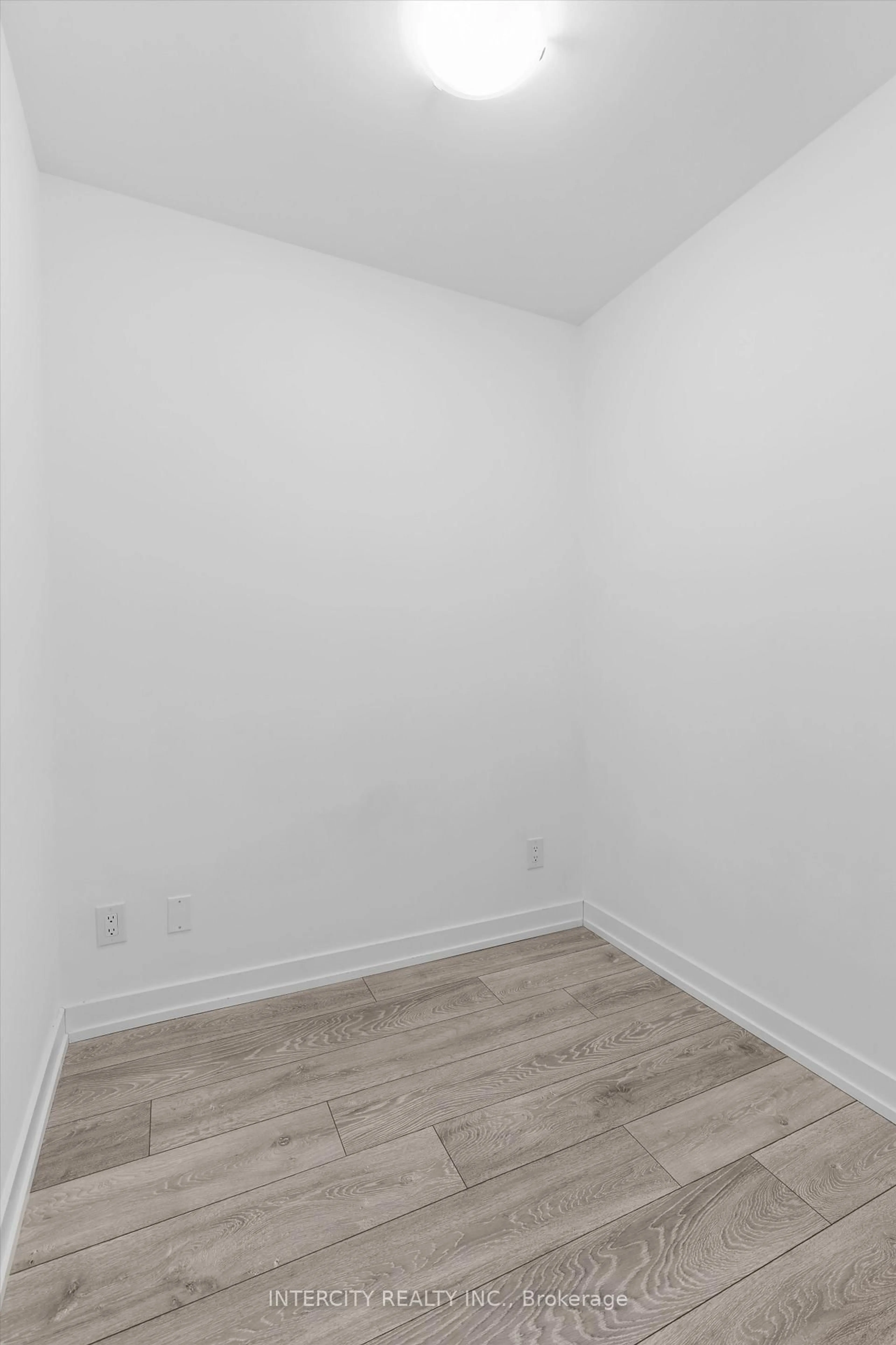 A pic of a room for 3100 Keele St #604, Toronto Ontario M3M 0E1