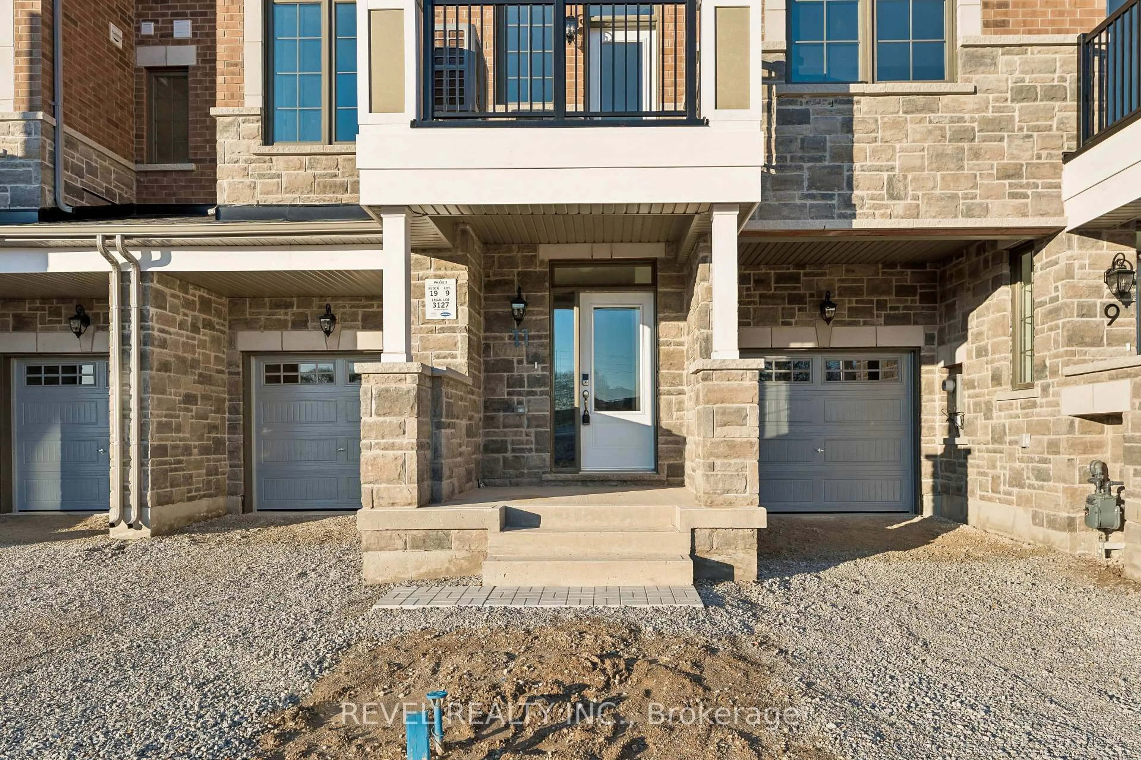 Unknown for 11 Vimy Ridge Rd, Brampton Ontario L7A 5M6