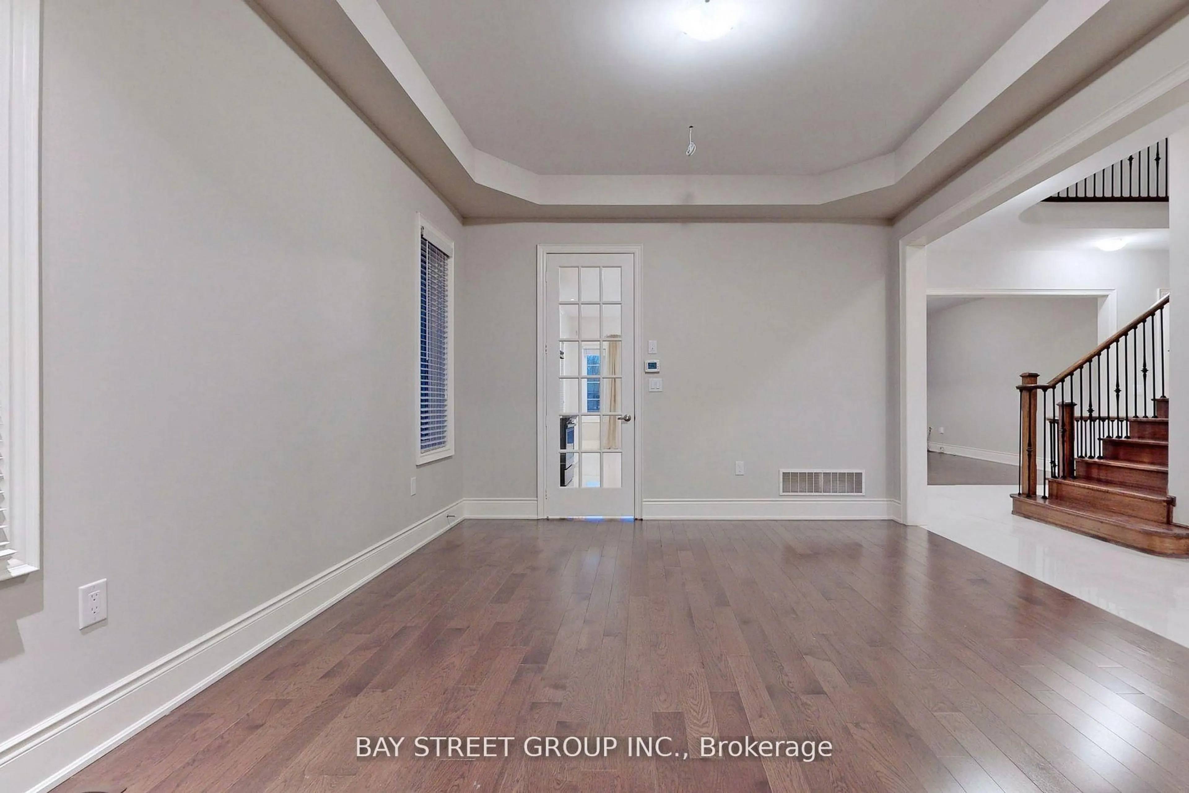 A pic of a room for 423 Threshing Mill Blvd, Oakville Ontario L6T 0T4