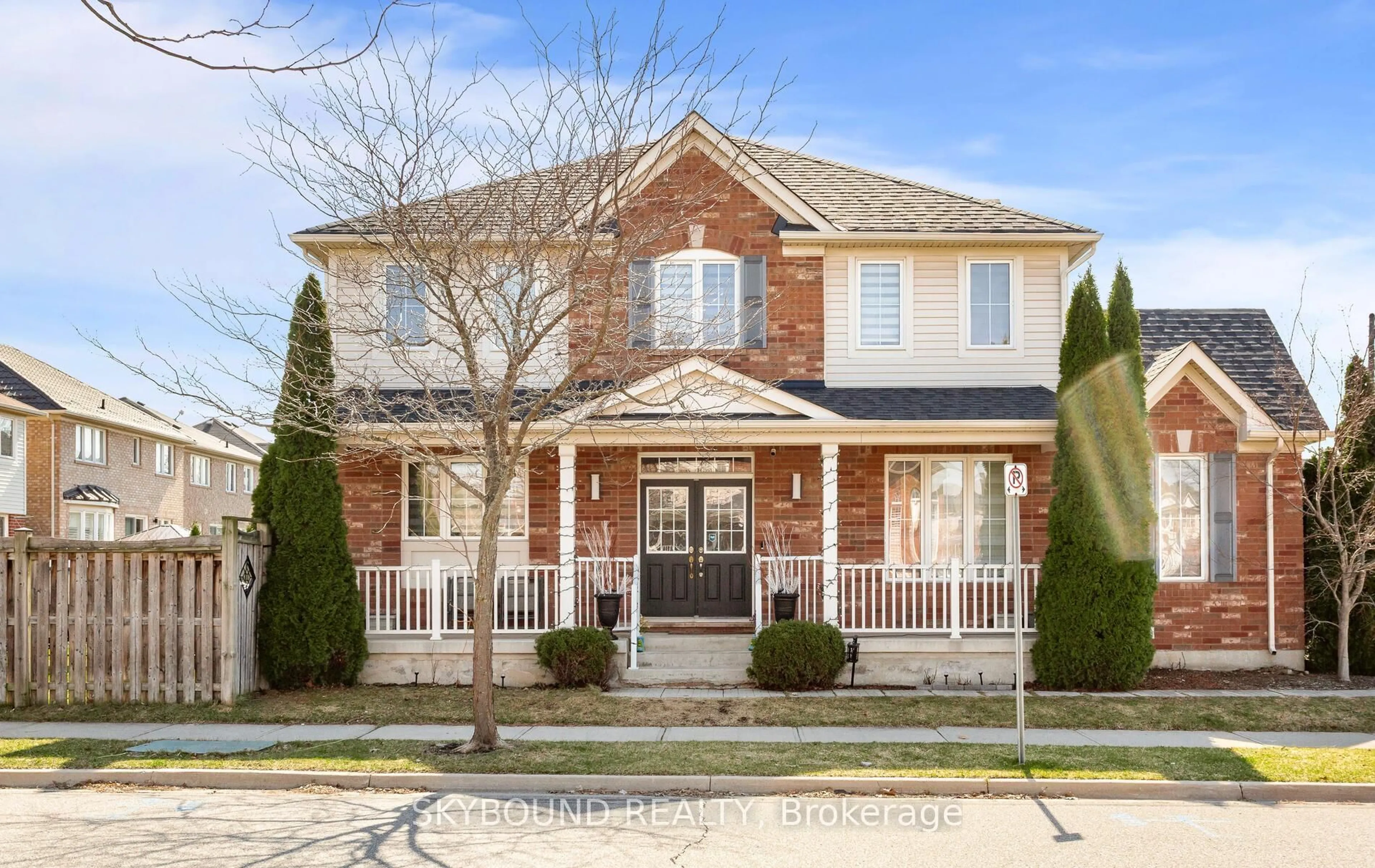 Home with brick exterior material, street for 308 Mcdougall Cross, Milton Ontario L9T 0N6