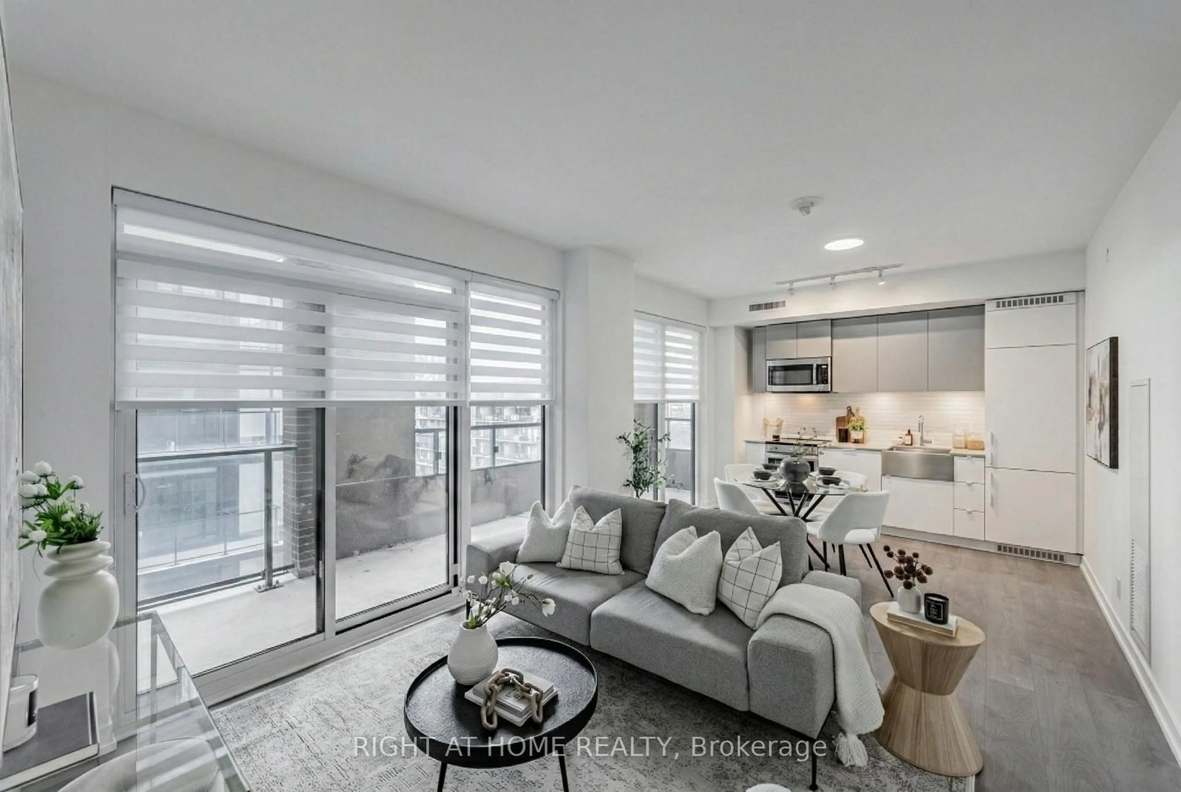 Living room with furniture, unknown for 270 Dufferin St #815, Toronto Ontario M6K 0H8