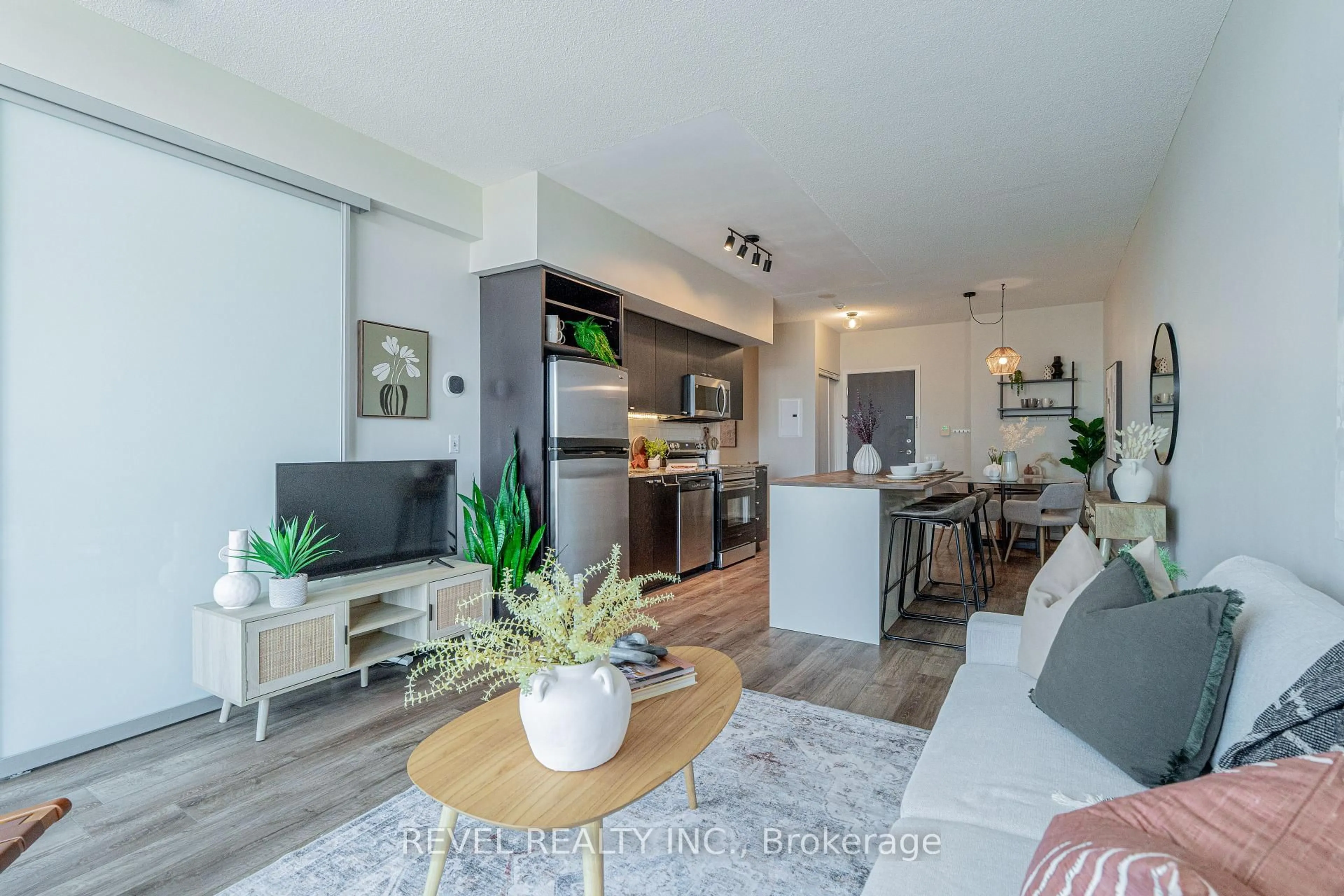 Unknown for 103 The Queensway Ave #1616, Toronto Ontario M6S 5B3