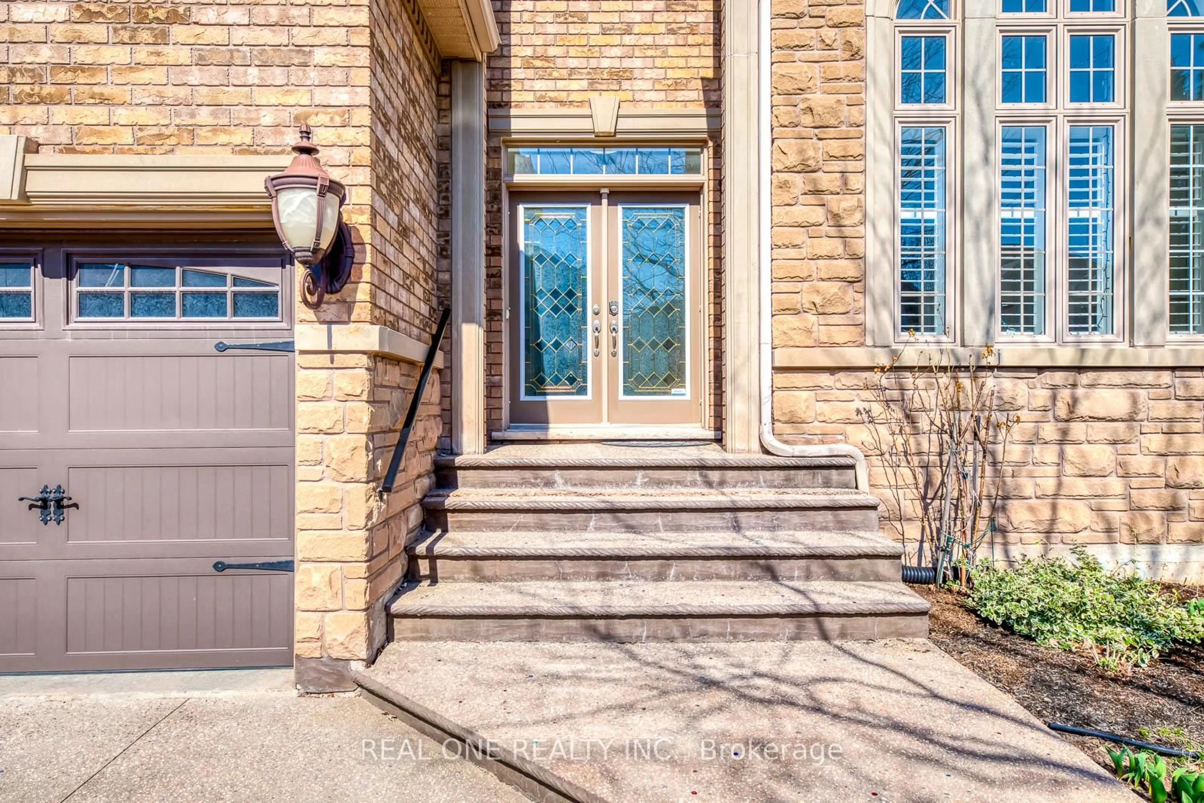 Home with brick exterior material, street for 2361 Rideau Dr, Oakville Ontario L6H 7J8