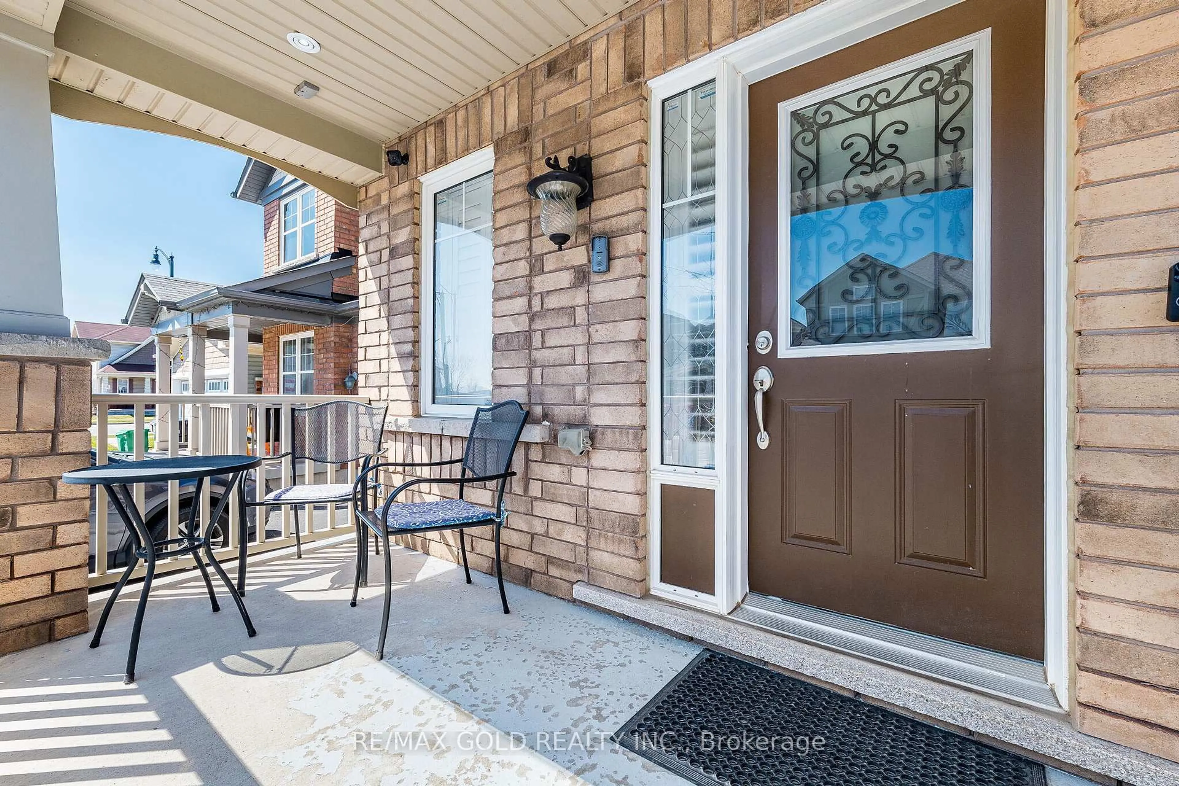 Patio, unknown for 43 Arkwright Dr, Brampton Ontario L7A 0V2