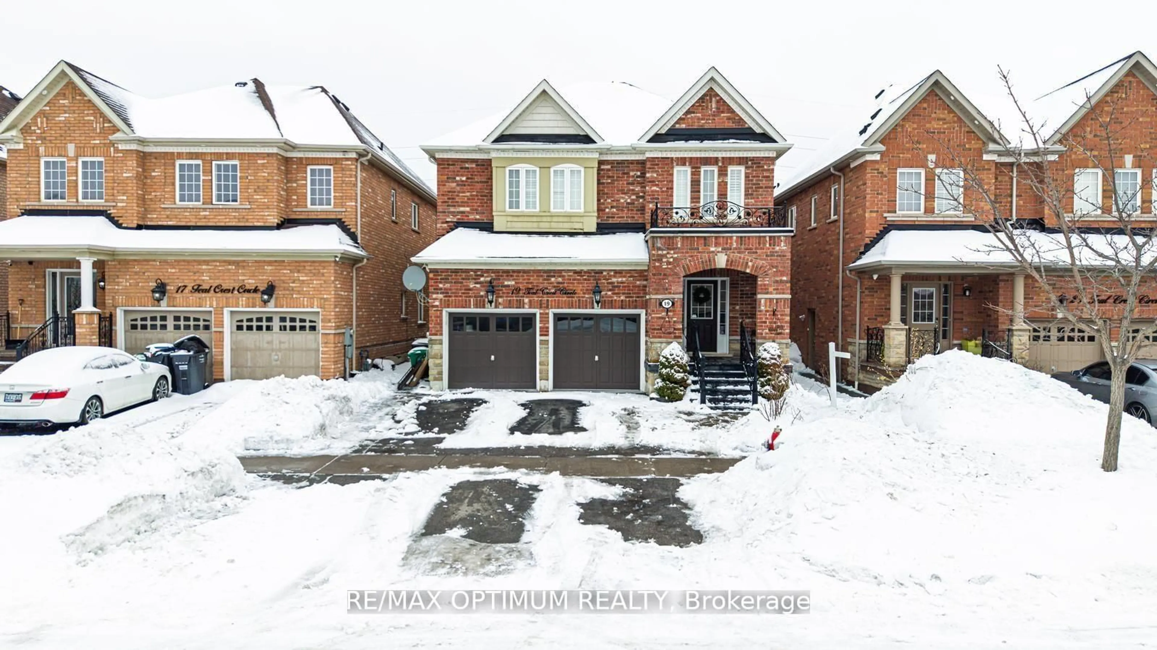 Home with brick exterior material, street for 19 Teal Crest Circ, Brampton Ontario L6X 2Z6