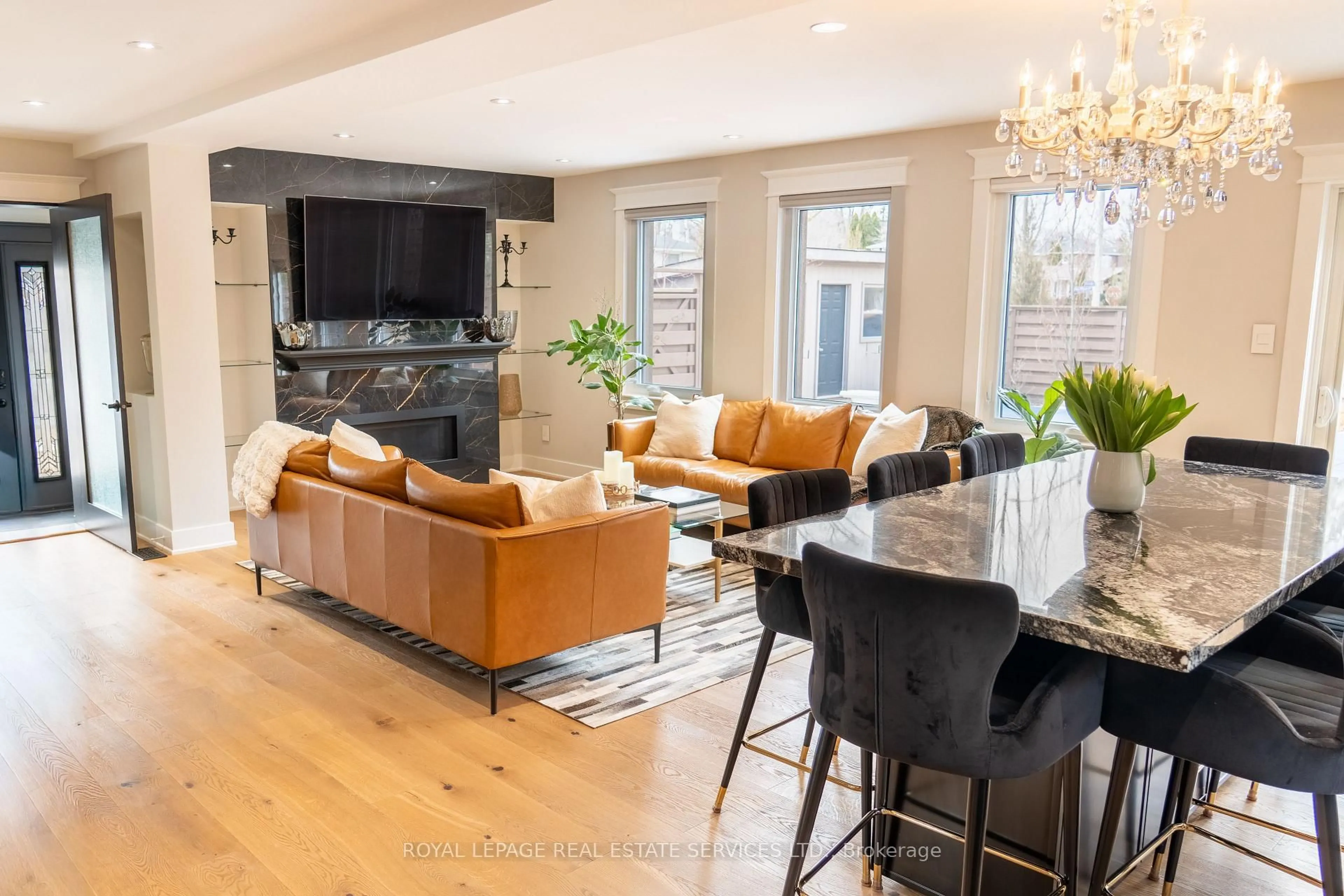 Open concept kitchen, unknown for 781 Fletcher Valley Cres, Mississauga Ontario L5J 2X4