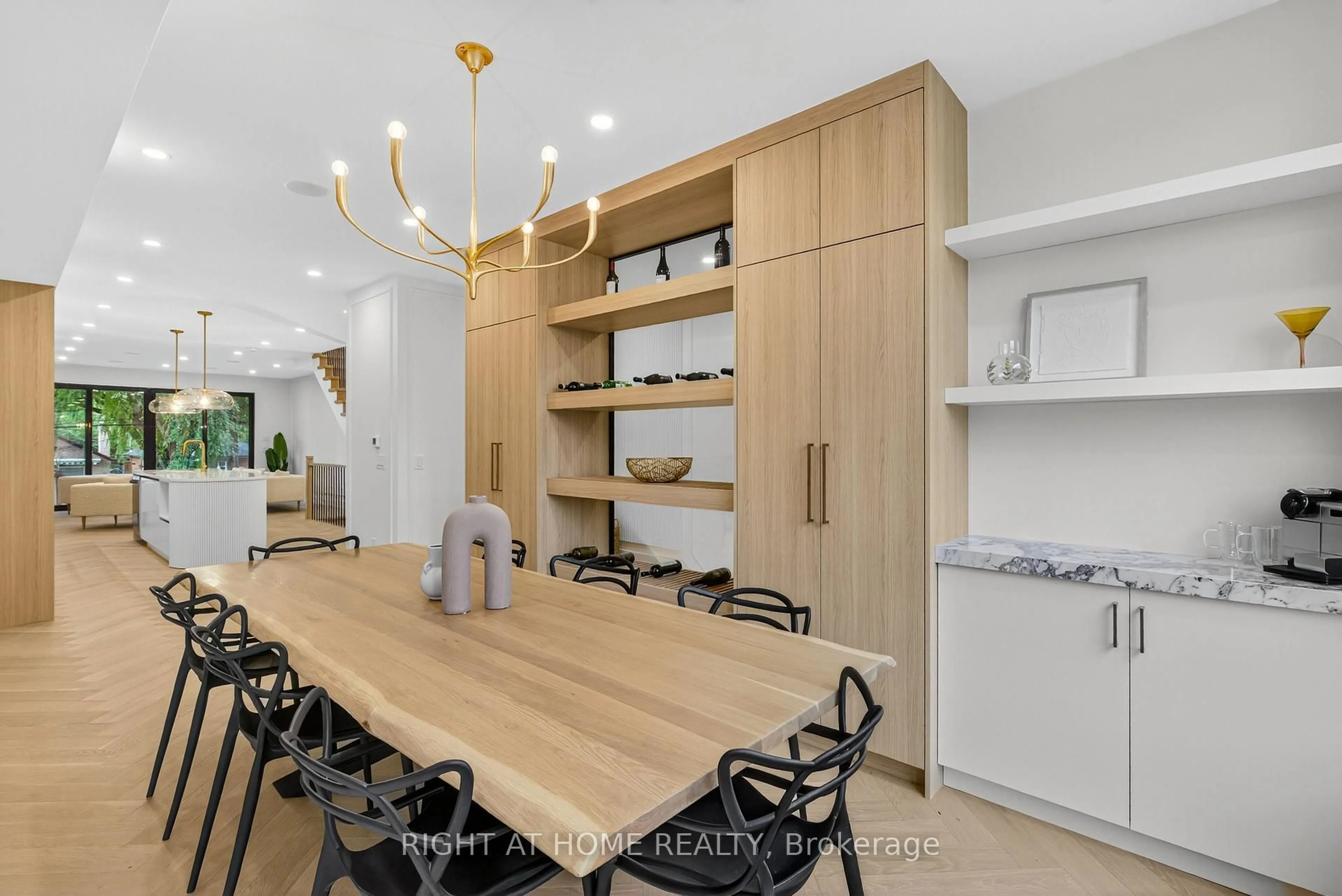 Unknown for 15A ROSEMEADE Ave, Toronto Ontario M8Y 3A2