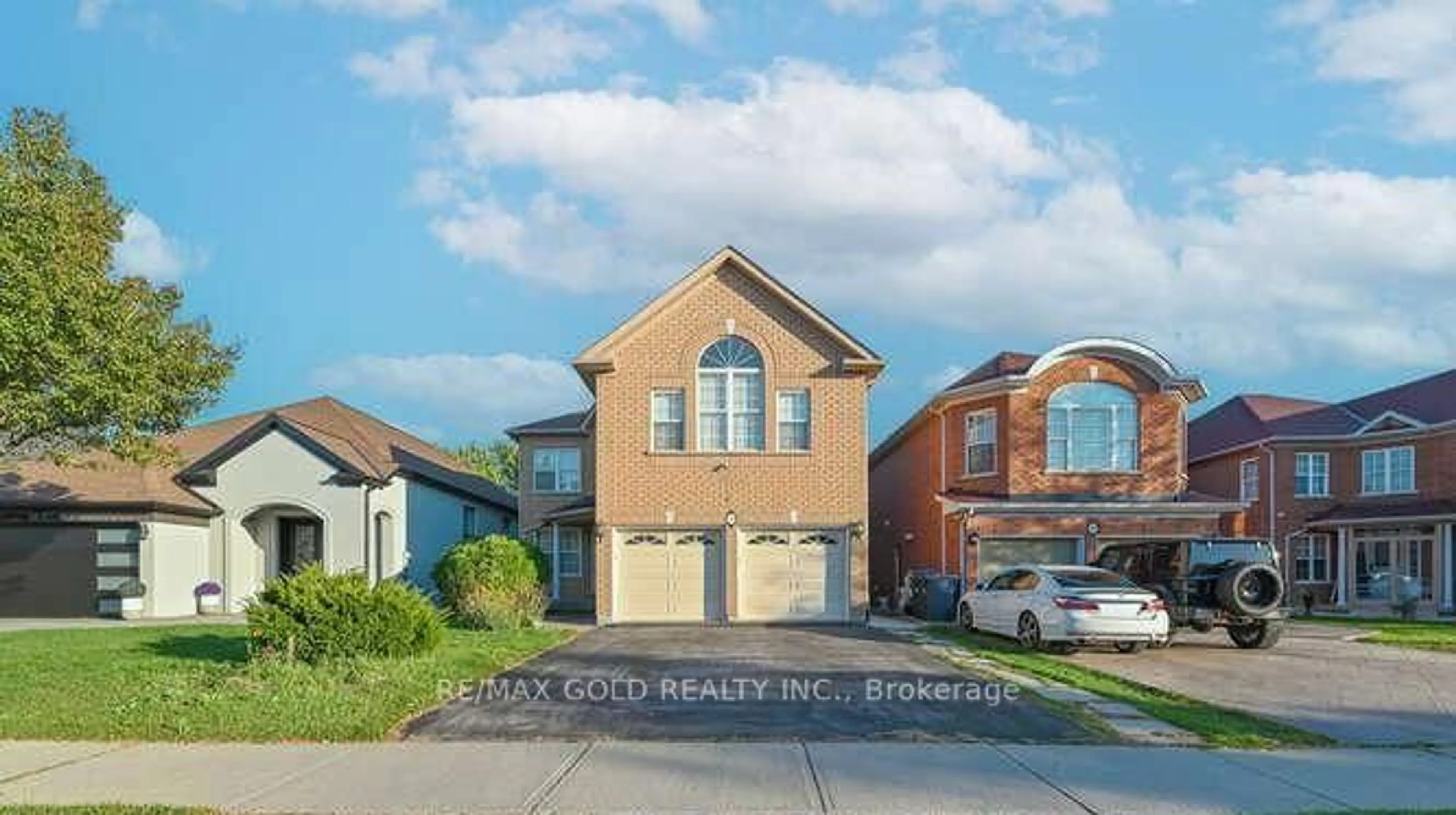 Home with brick exterior material, street for 7 Sheepberry Terr, Brampton Ontario L7A 2B6
