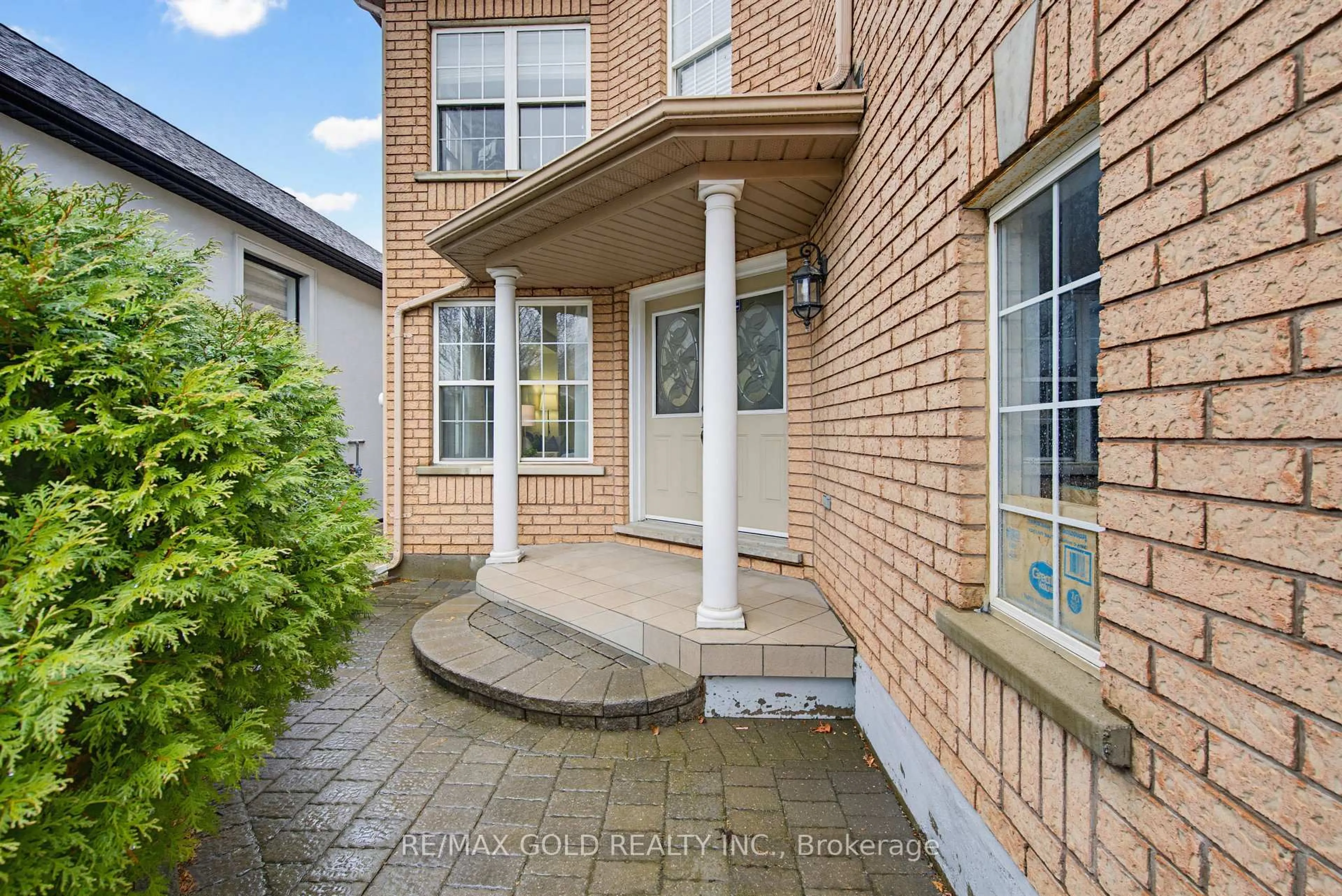 Home with brick exterior material, street for 7 Sheepberry Terr, Brampton Ontario L7A 2B6