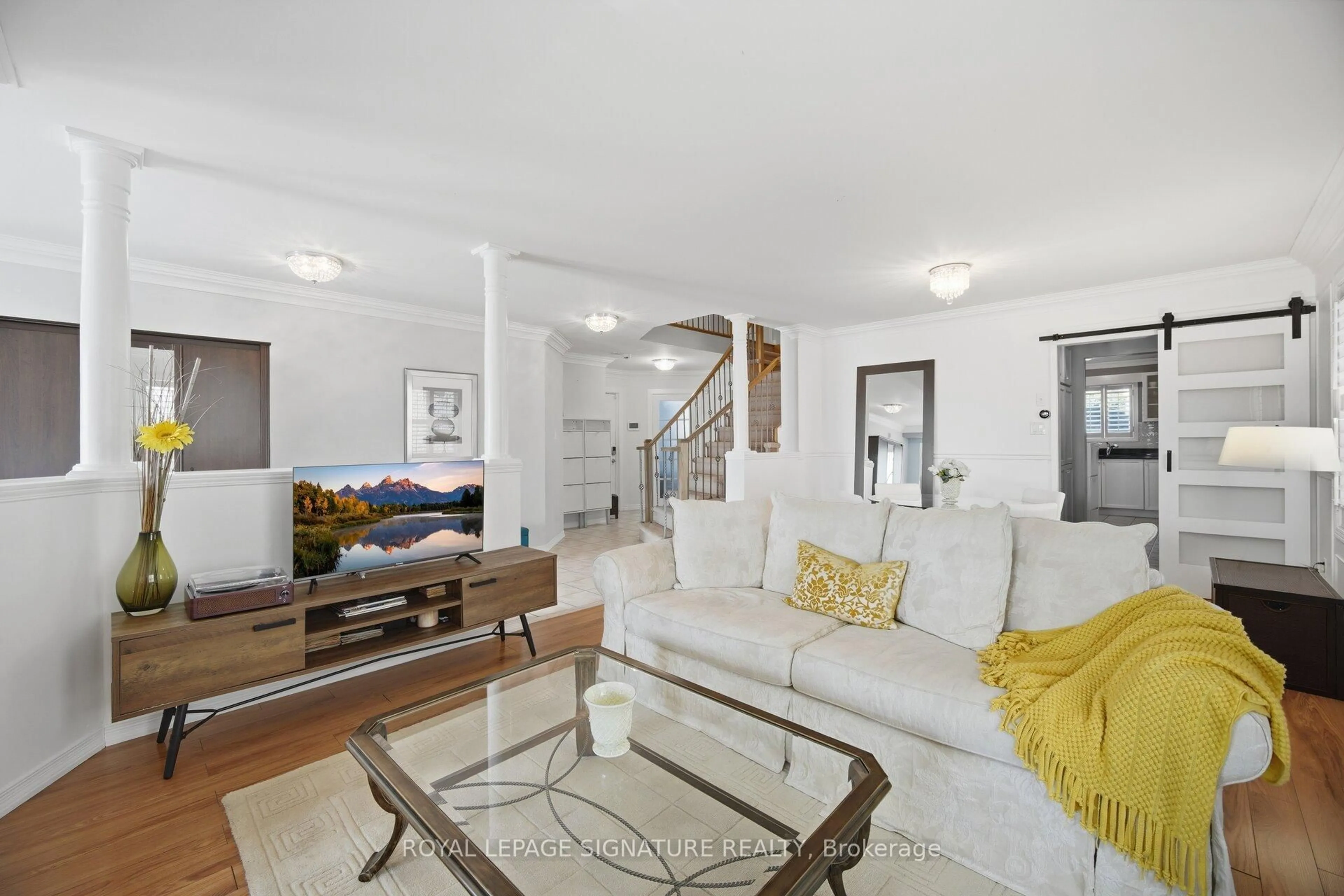 Living room with furniture, unknown for 25 Madronna Gdns, Brampton Ontario L7A 2V9