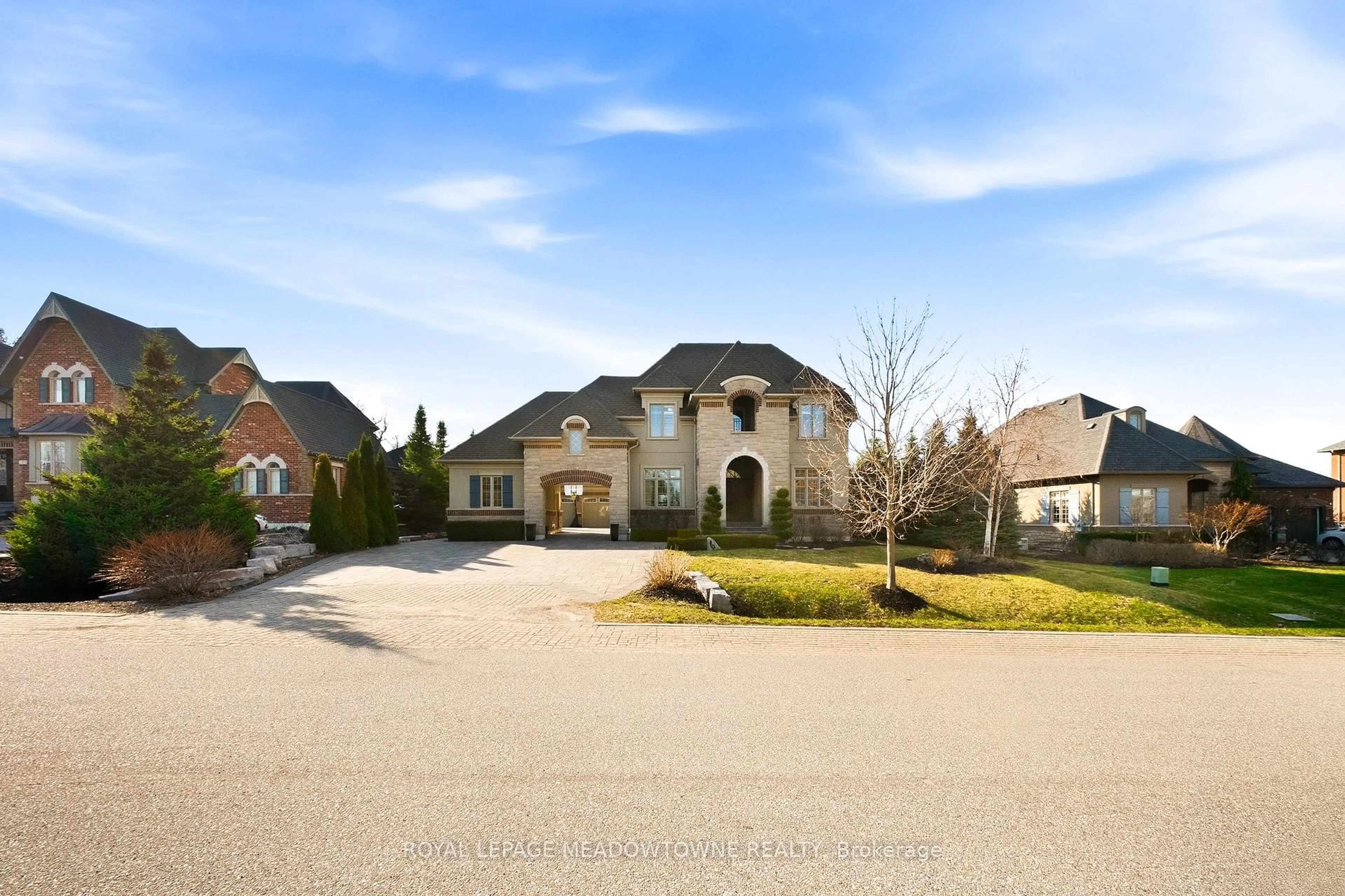 Home with brick exterior material, street for 6 Holdroyd Crt, Halton Hills Ontario L7G 0E8