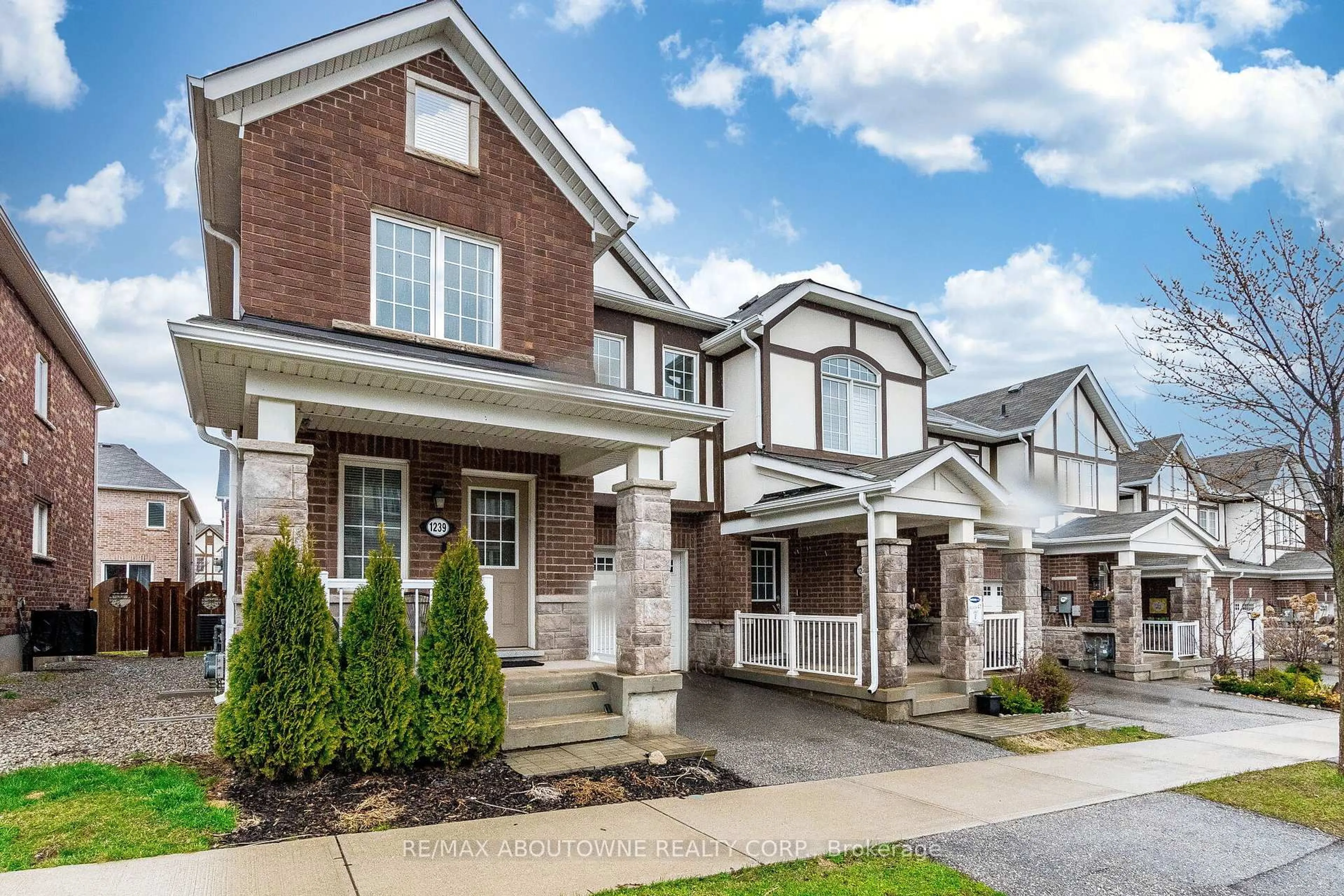 Home with brick exterior material, street for 1239 Mulroney Hts, Milton Ontario L9E 1G1