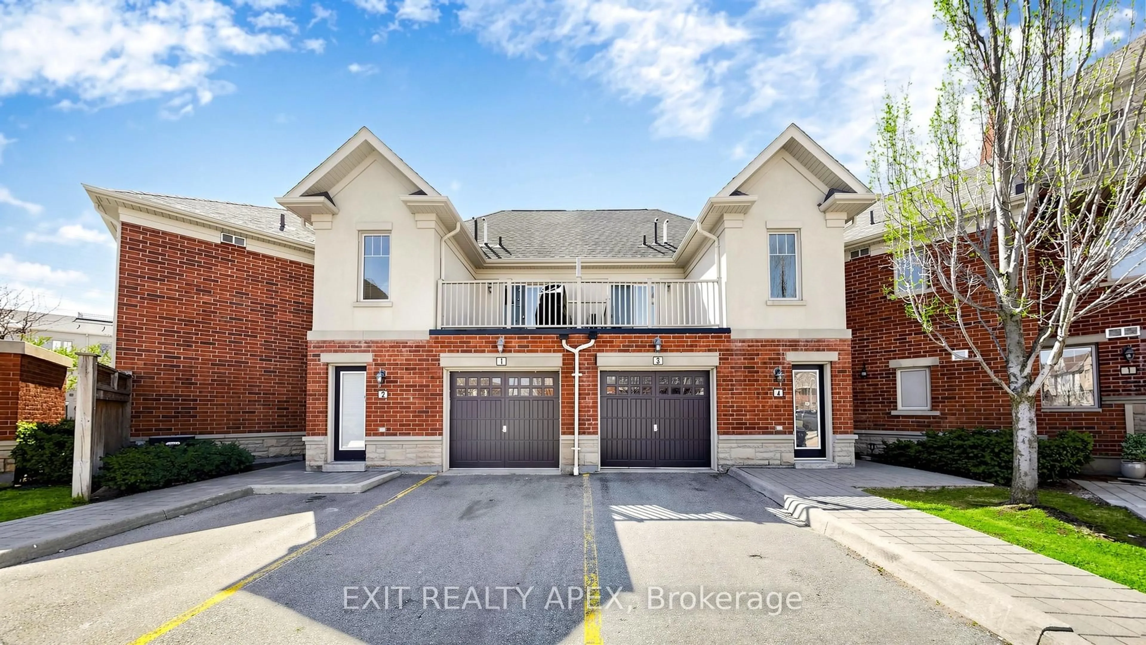 Home with brick exterior material, street for 3395 Thomas St #4, Mississauga Ontario L5M 0P7