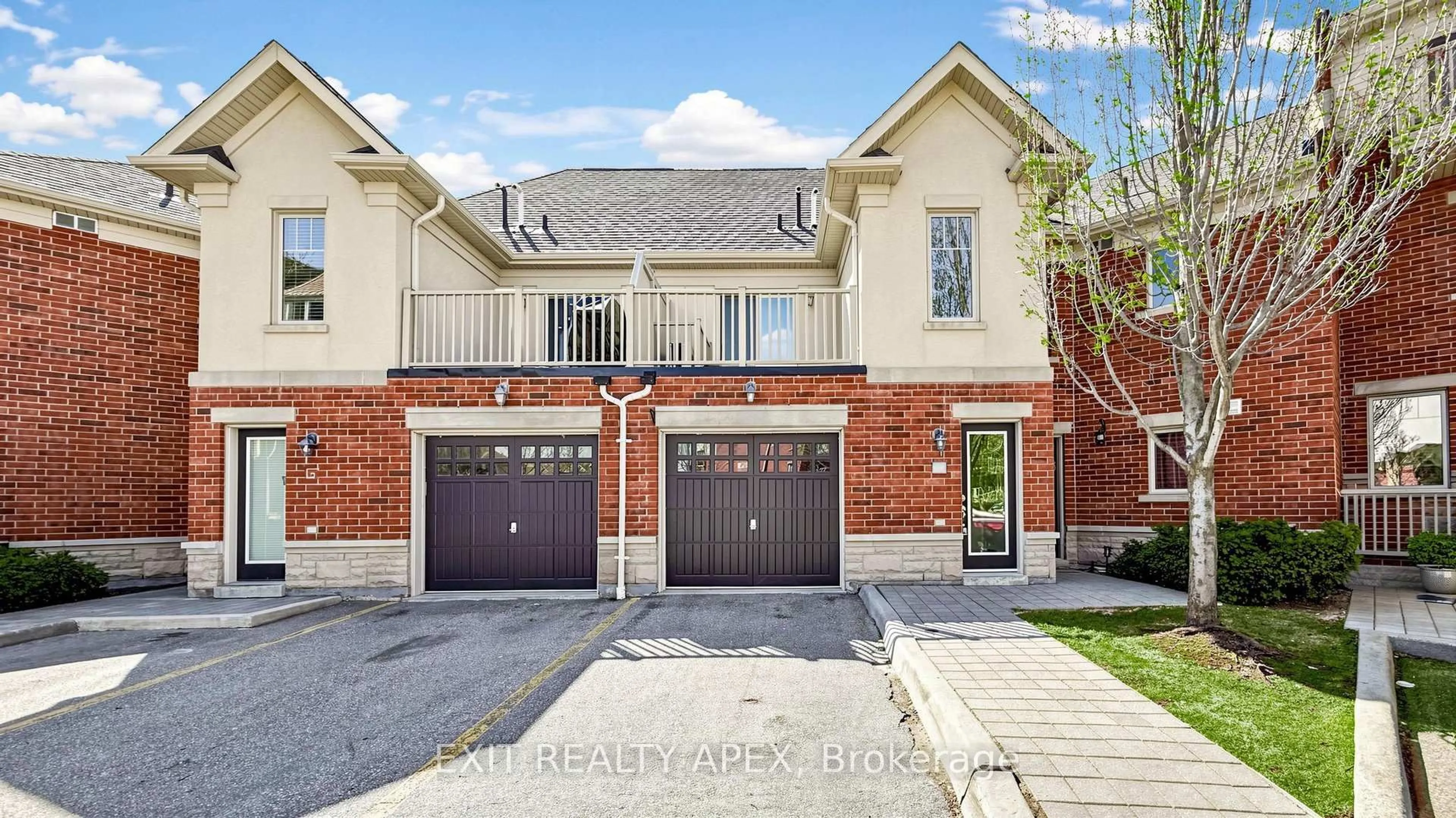 Home with brick exterior material, street for 3395 Thomas St #4, Mississauga Ontario L5M 0P7