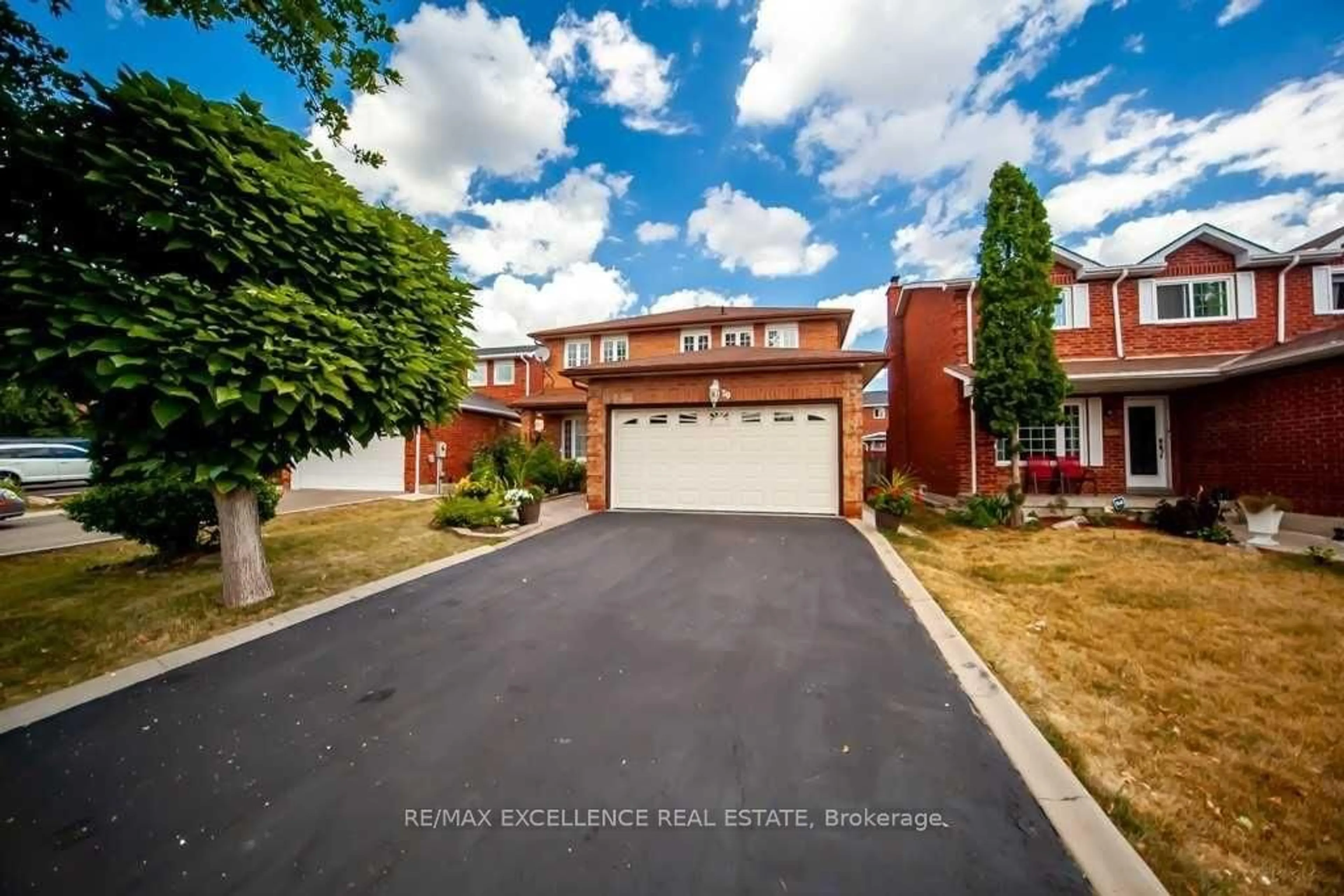 Home with brick exterior material, unknown for 30 Ballycastle Cres, Brampton Ontario L6Z 2T6
