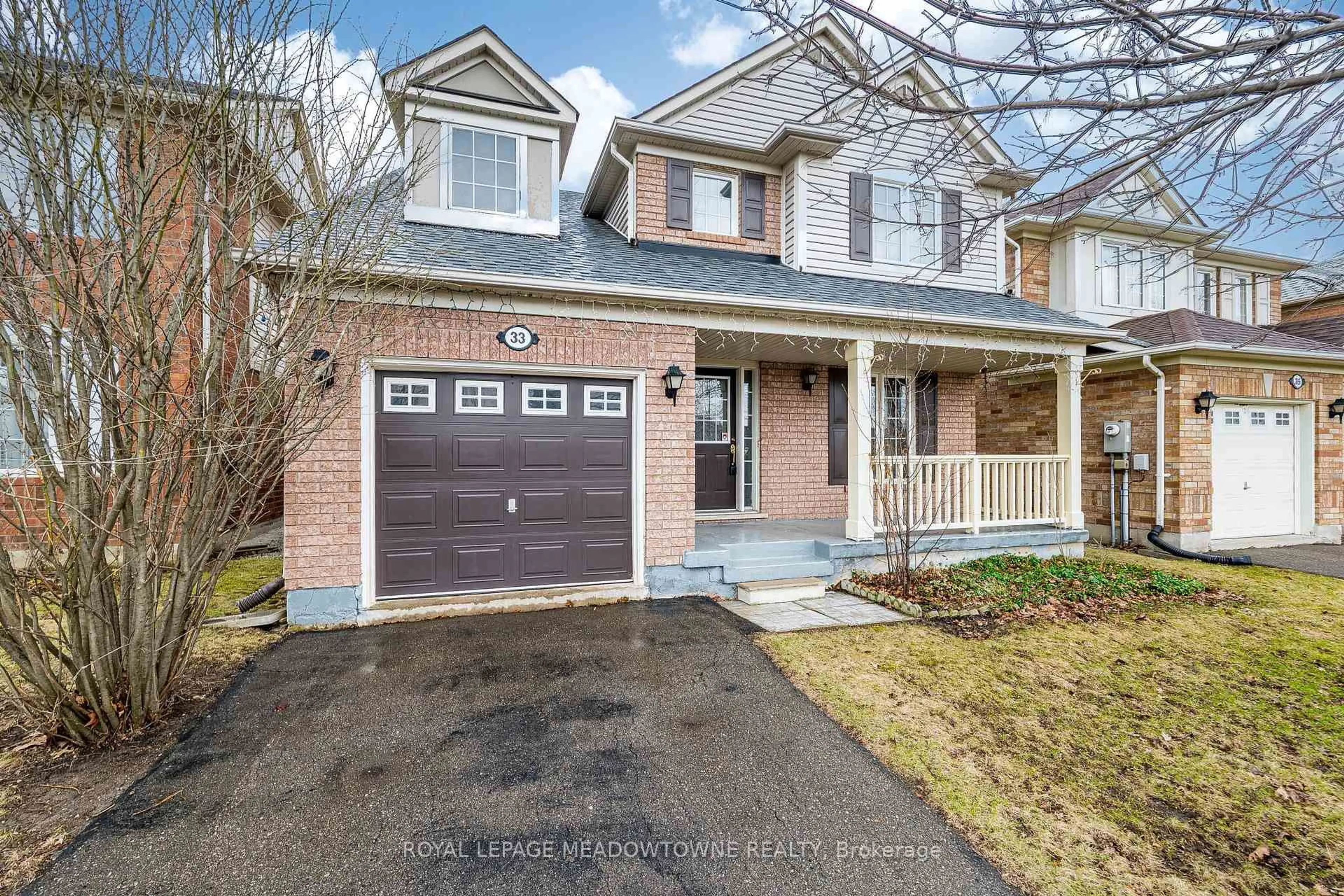 Home with brick exterior material, street for 33 Sugarhill Dr, Brampton Ontario L7A 3L8