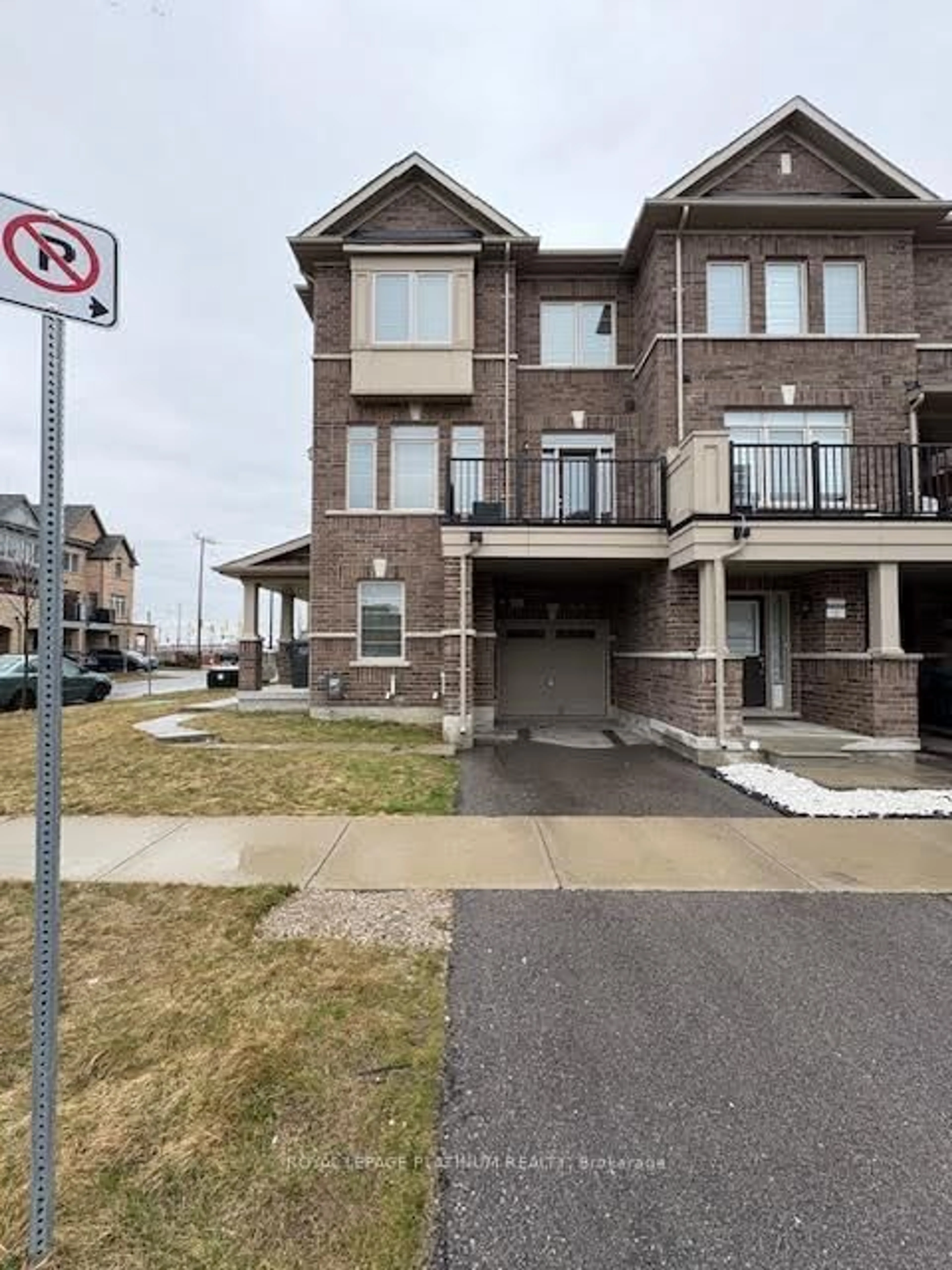 Unknown for 45 Haymarket Dr, Brampton Ontario L7A 5C1