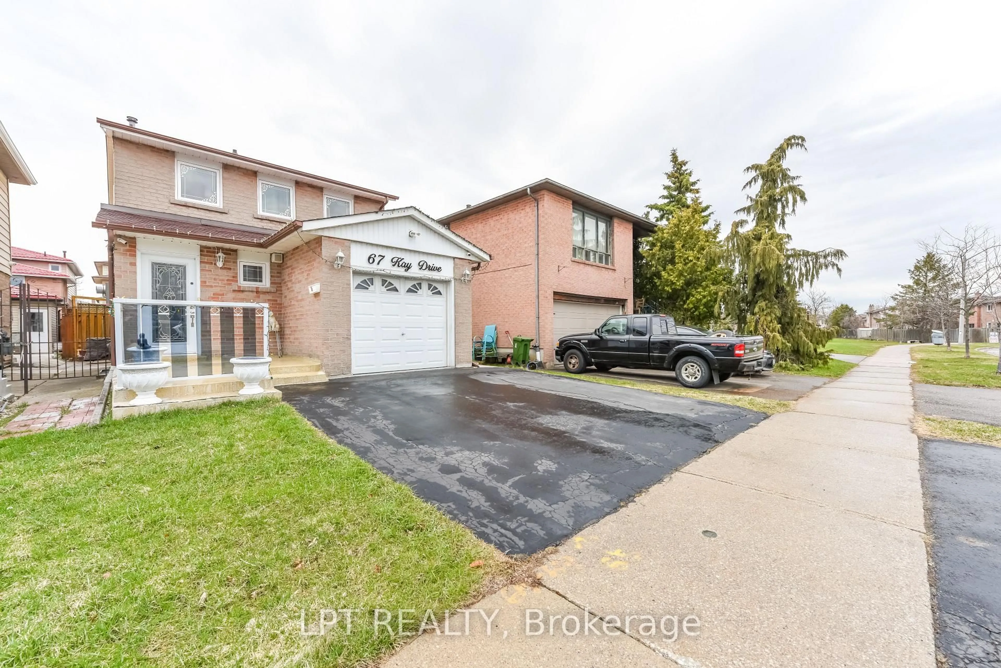 A pic from outside/outdoor area/front of a property/back of a property/a pic from drone, street for 67 Kay Dr, Toronto Ontario M9V 4X8