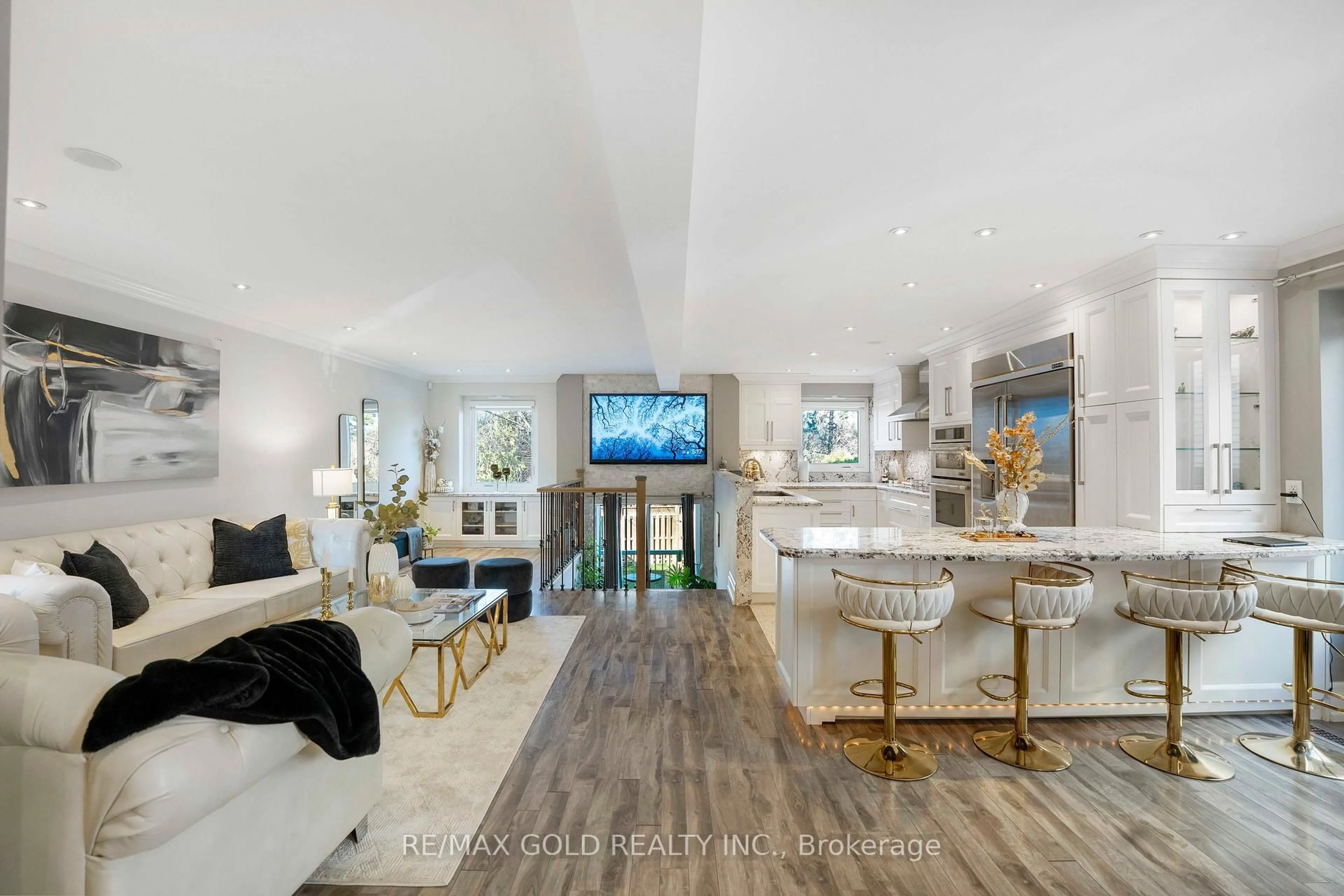 Open concept kitchen, unknown for 4187 Trellis Cres, Mississauga Ontario L5L 2M1