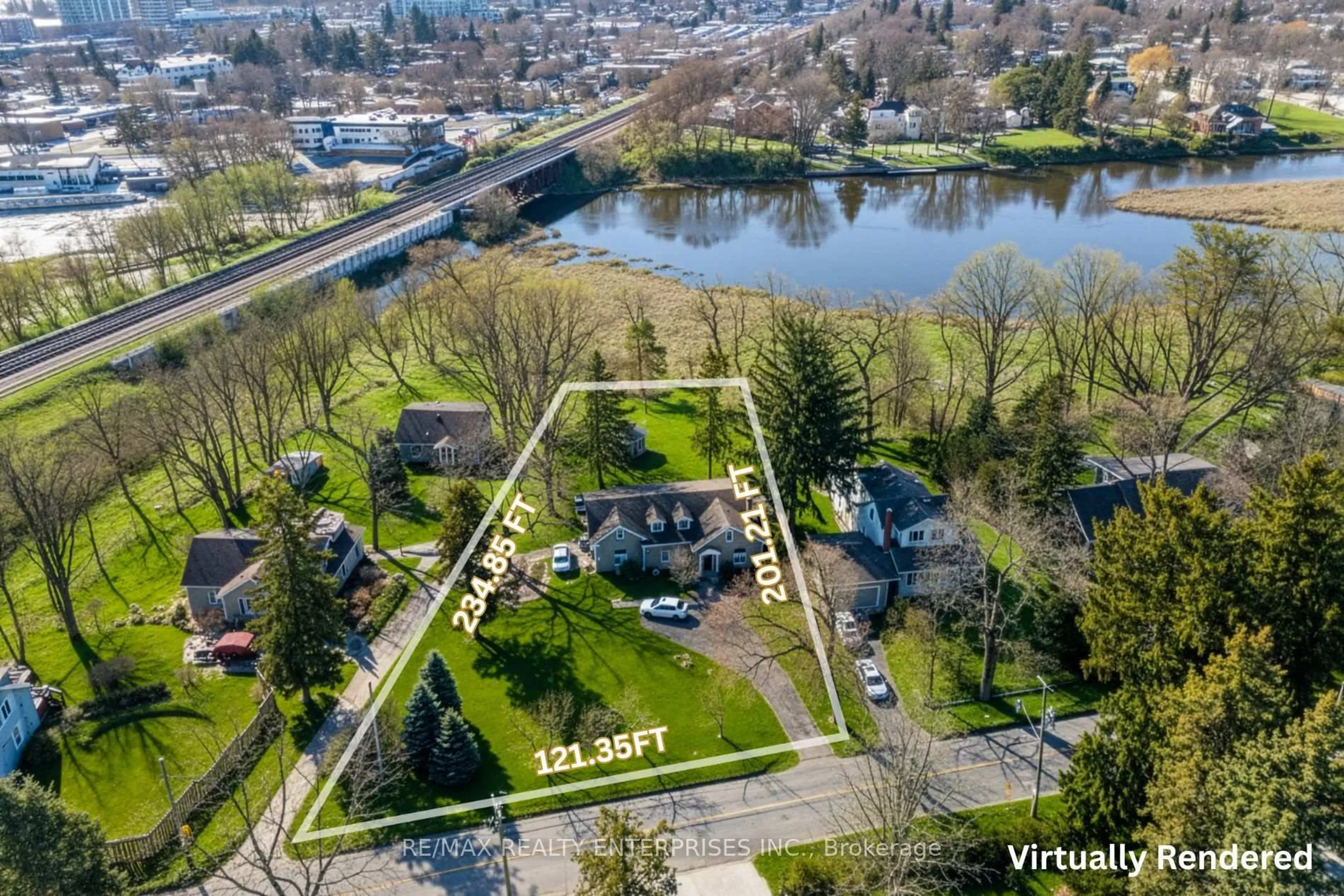 A pic from outside/outdoor area/front of a property/back of a property/a pic from drone, water/lake/river/ocean view for 1168 Stavebank Rd, Mississauga Ontario L5G 2V2