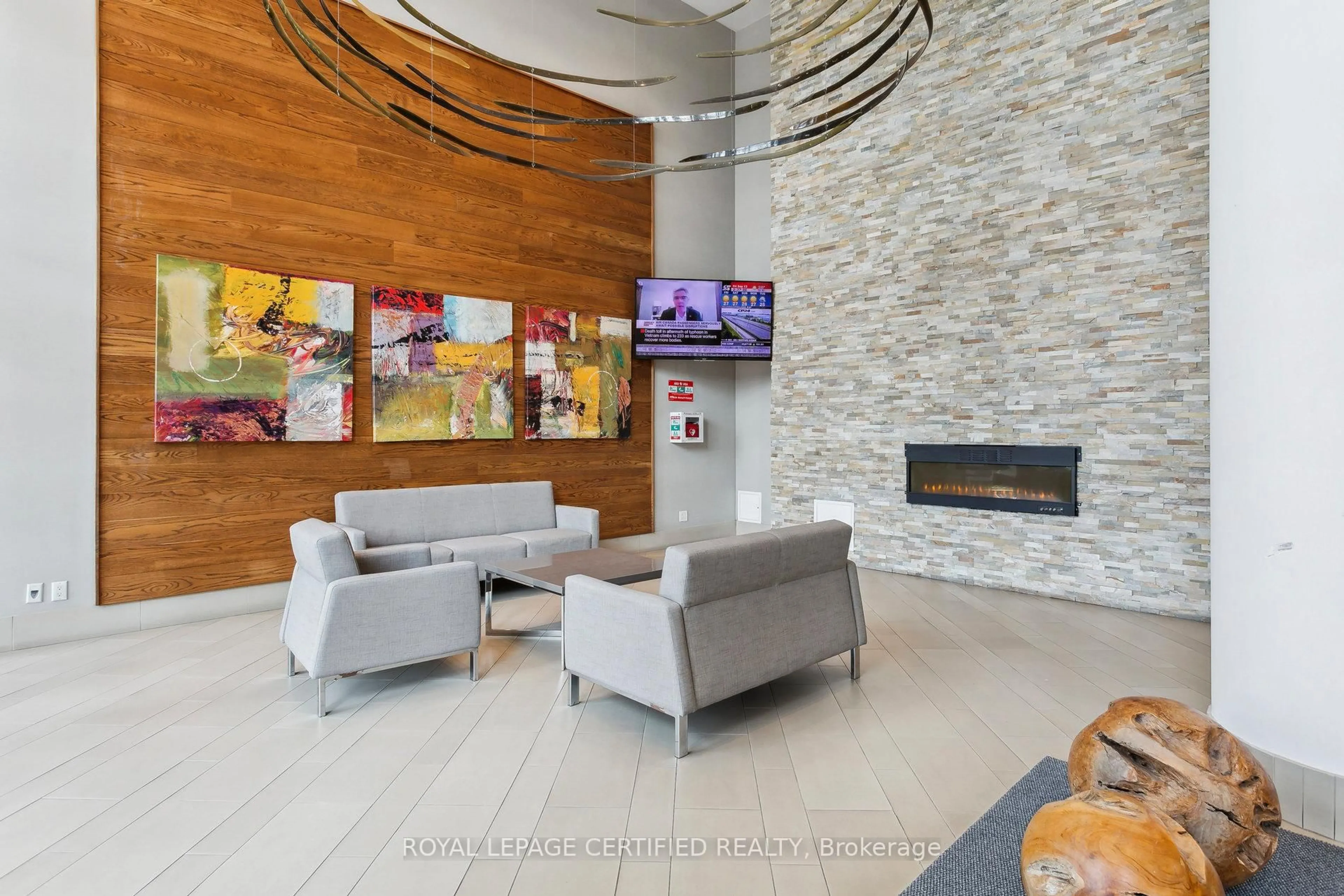 Lobby for 2240 Lakeshore Blvd #1208, Toronto Ontario M8V 0B1