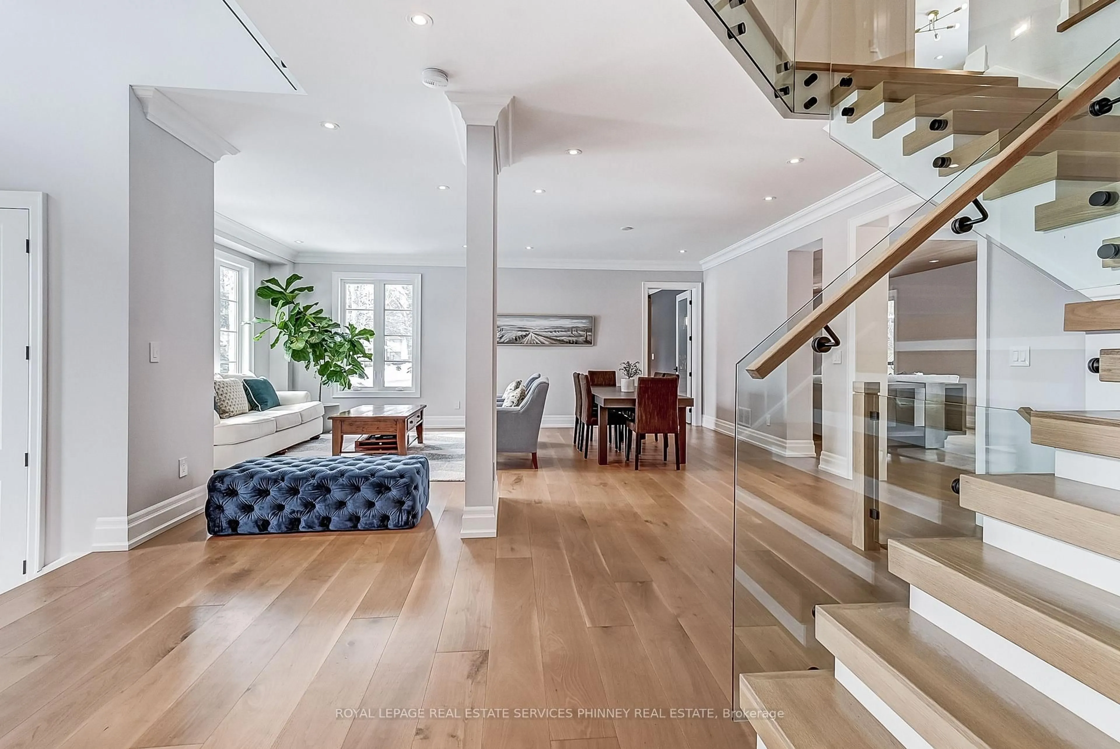 Unknown for 1569 Wembury Rd, Mississauga Ontario L5J 2L8