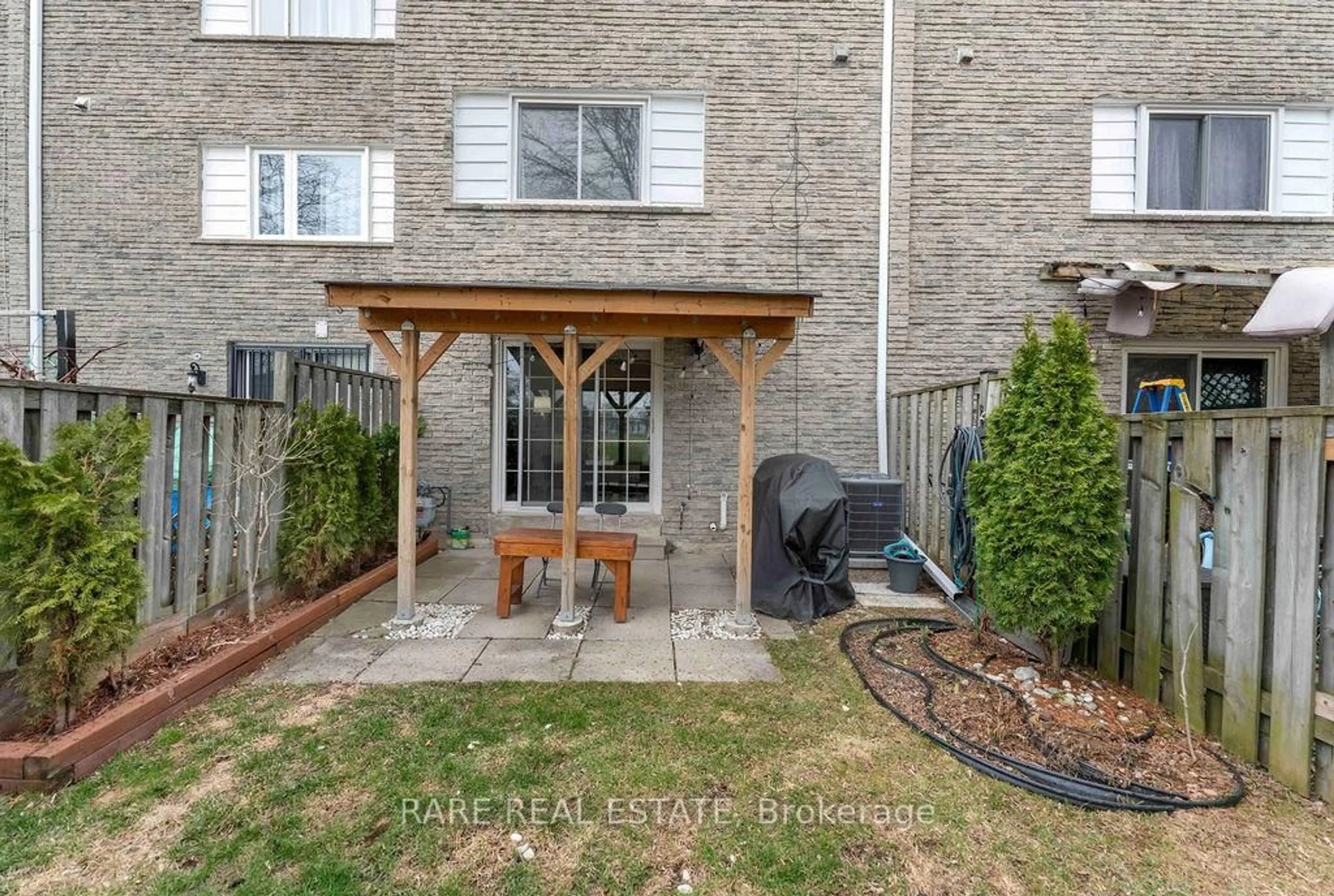 Patio, street for 2006 Martin Grove Rd #21, Toronto Ontario M9V 4A3