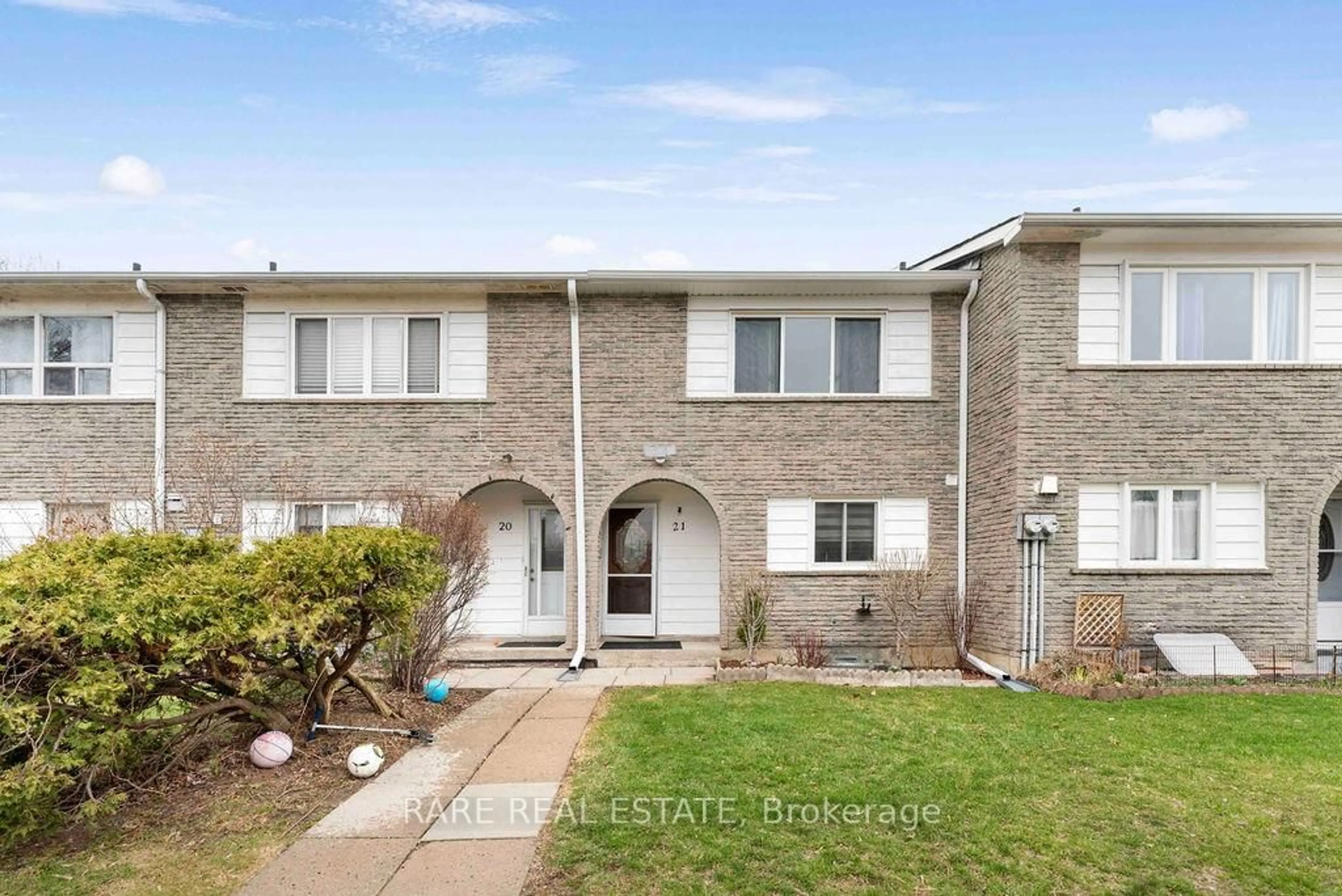 Unknown for 2006 Martin Grove Rd #21, Toronto Ontario M9V 4A3