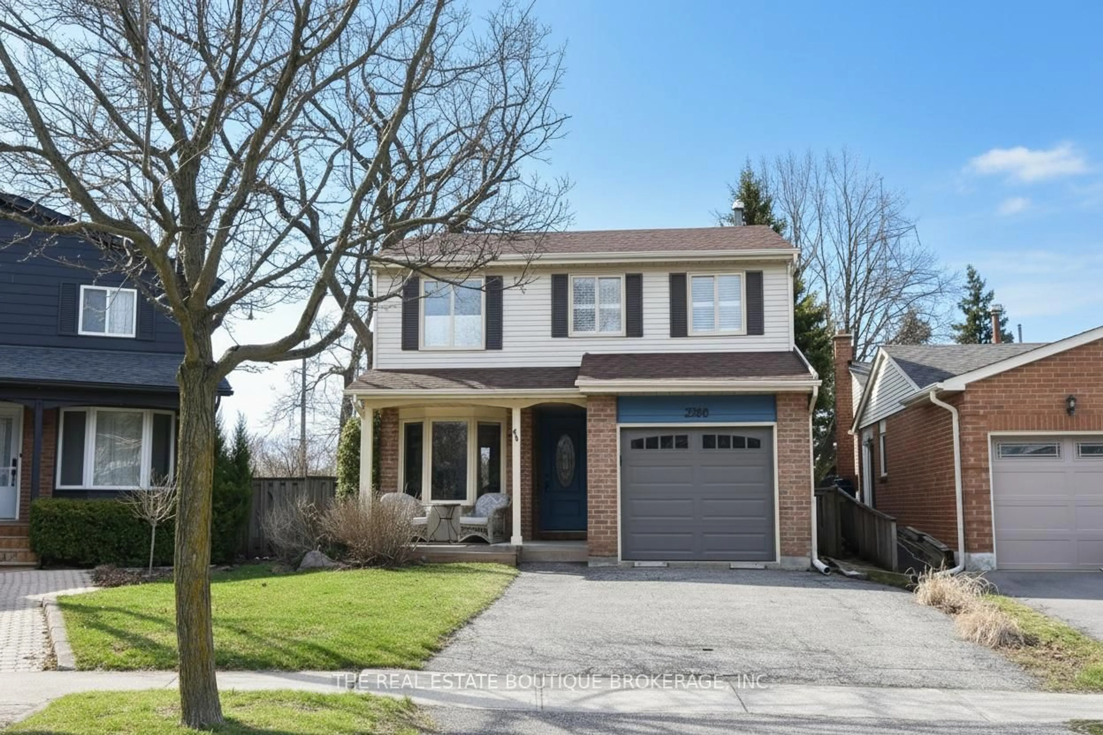 Home with brick exterior material, street for 3200 Greenbough Cres, Burlington Ontario L7M 3B1