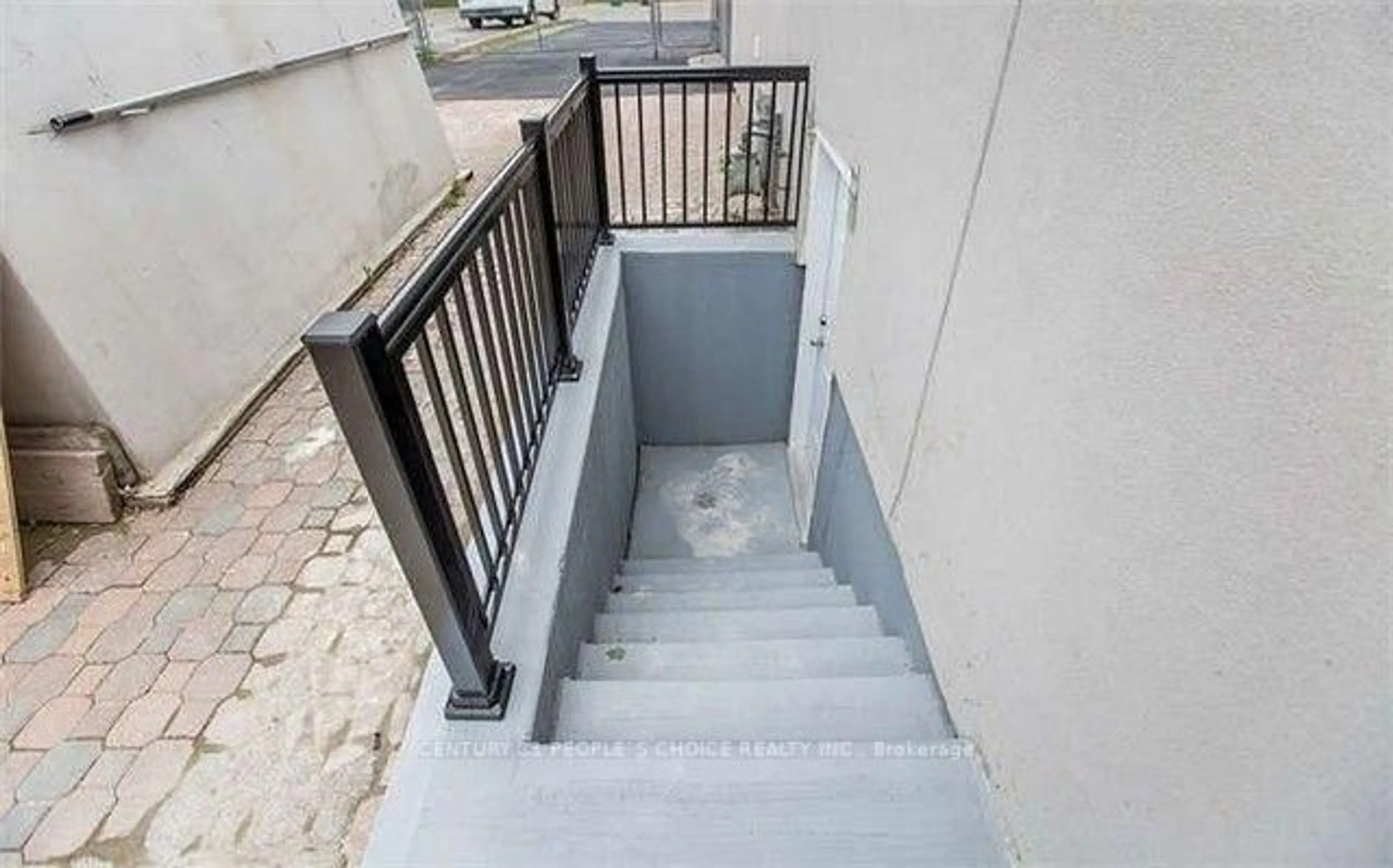 Stairs for 83 Fallingdale Cres, Brampton Ontario L6T 3J5