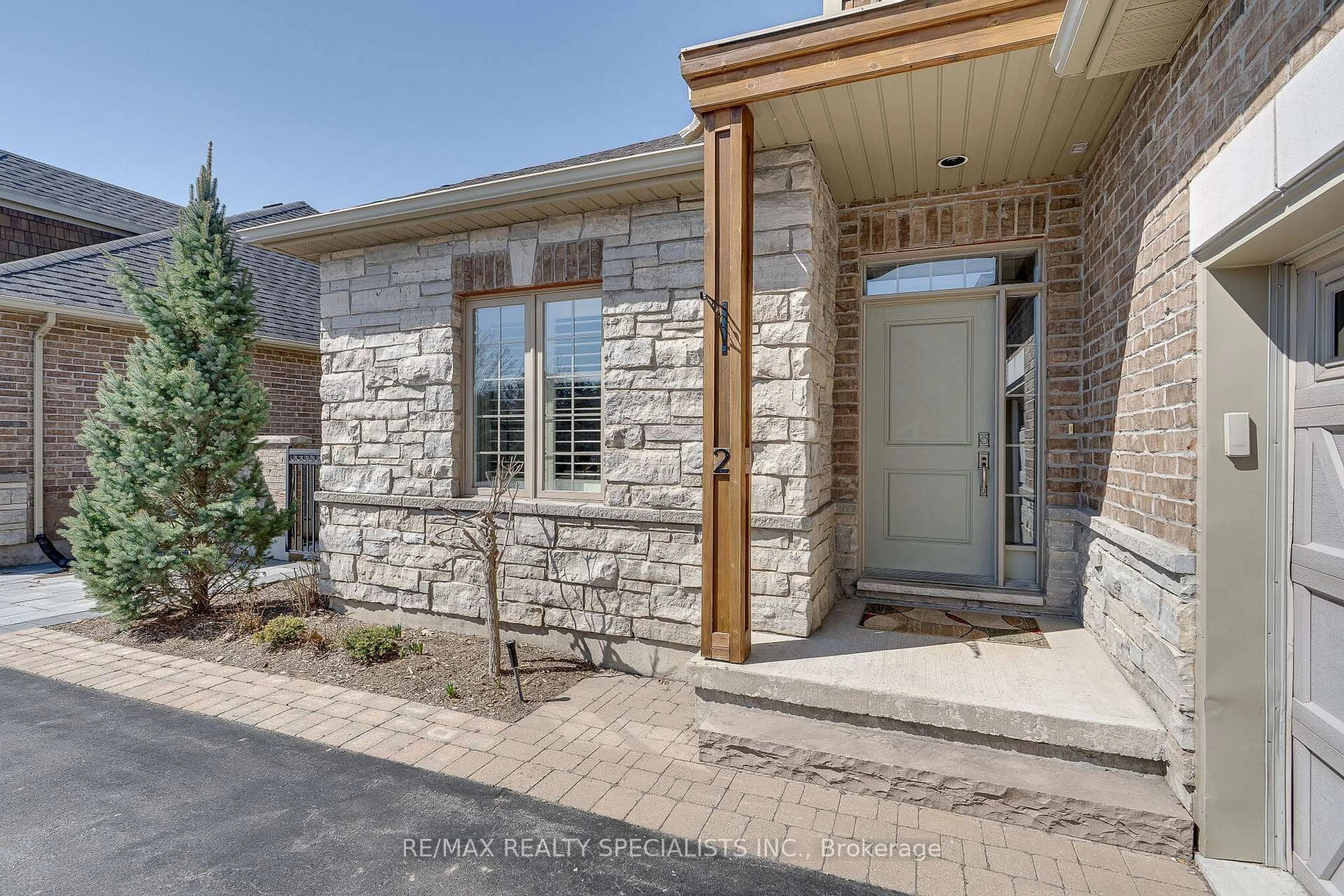 Home with brick exterior material, street for 3 Reddington Dr #2, Caledon Ontario L7E 4C4