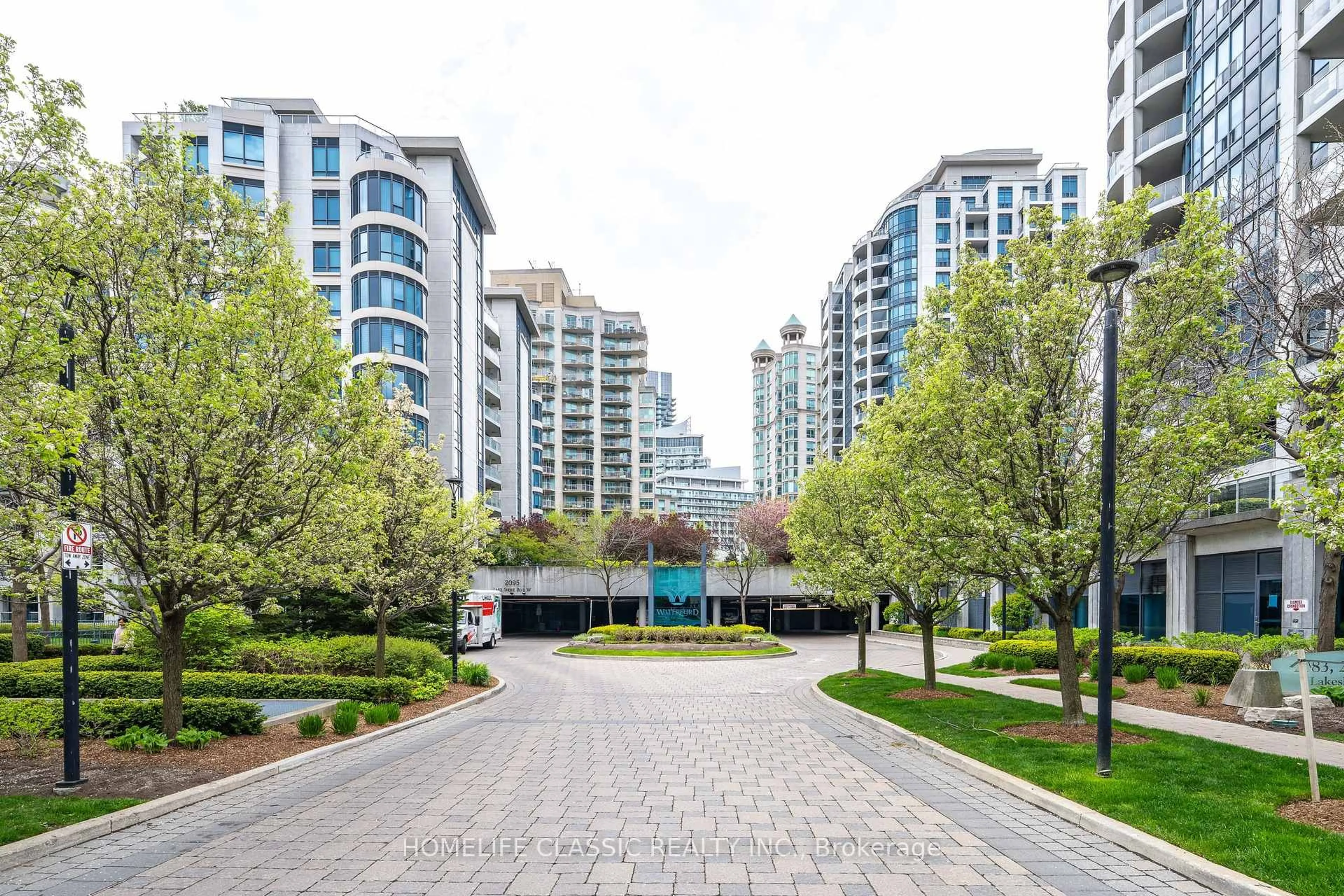 Patio, street for 2087 Lake Shore Blvd #1201, Toronto Ontario M8V 4G3