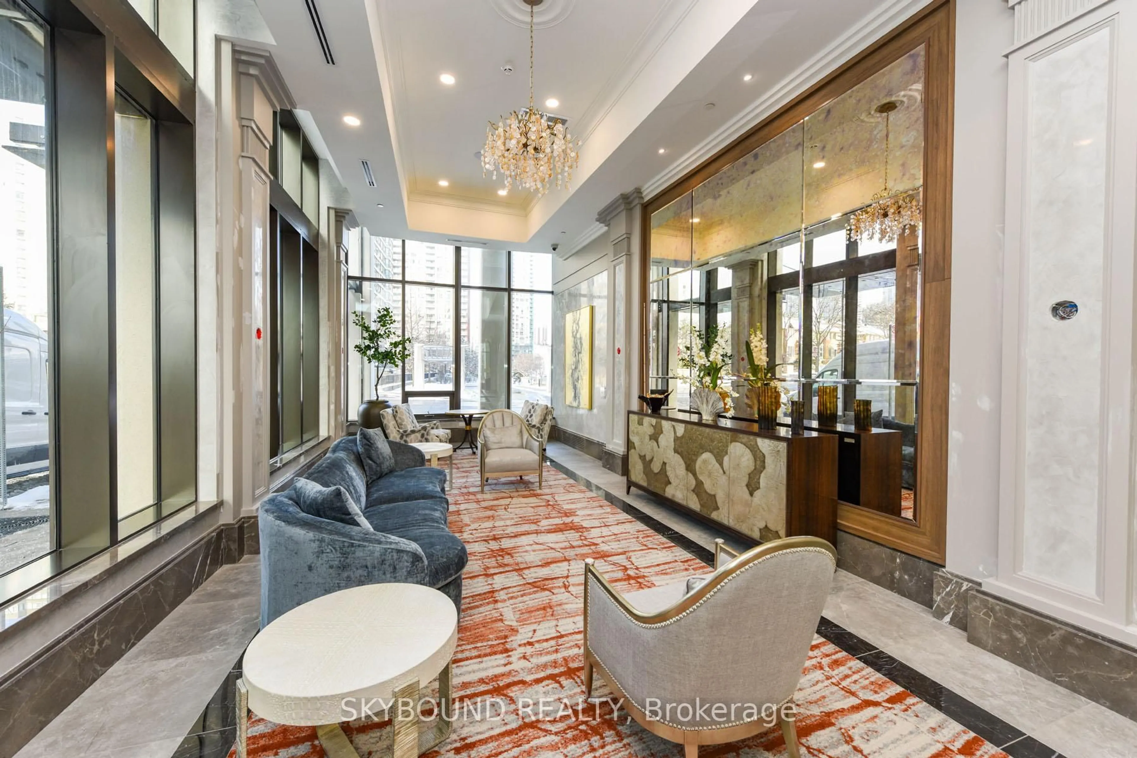 Indoor foyer for 30 Elm Dr #3405, Mississauga Ontario L5B 0N6