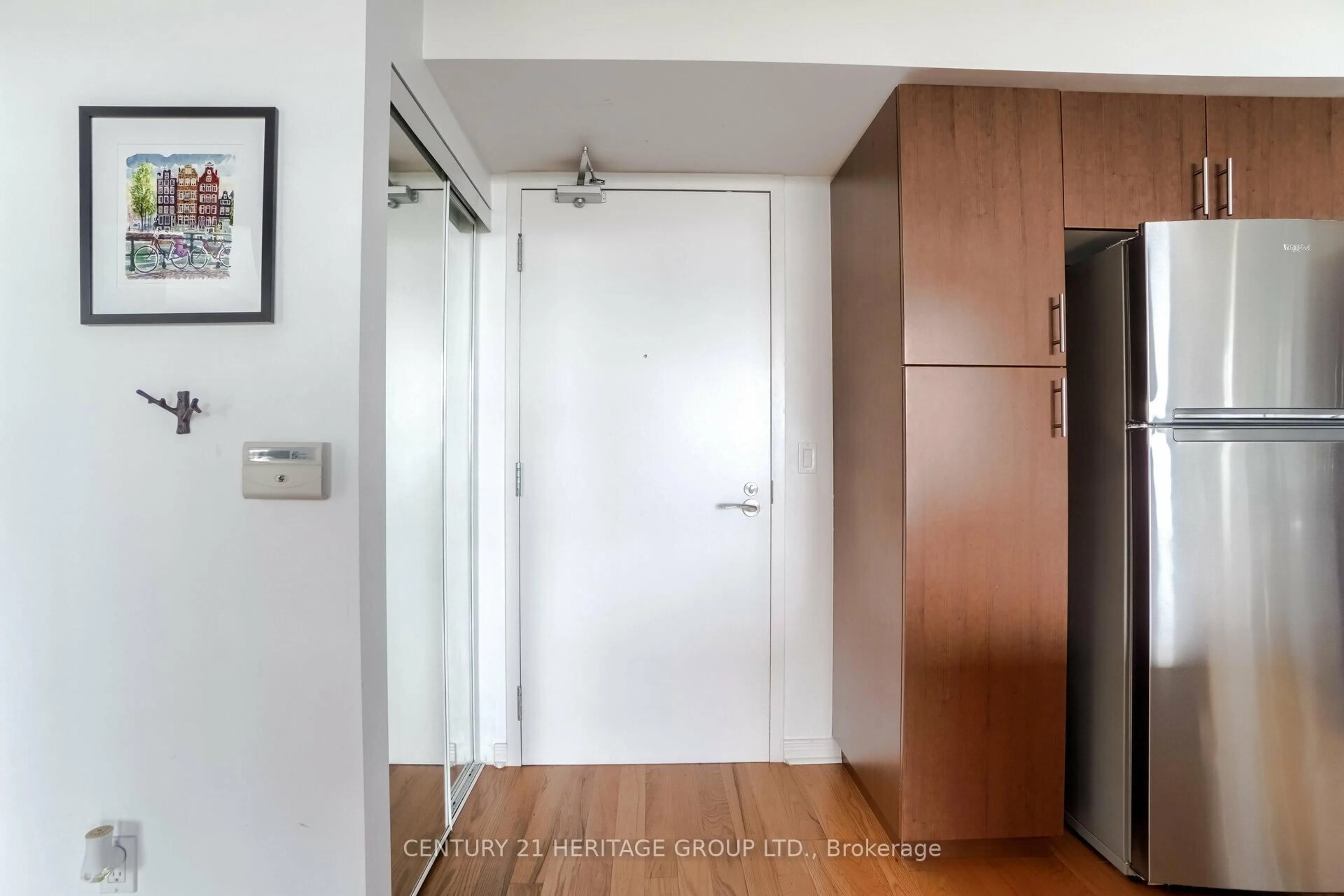 Unknown for 15 Legion Rd #1503, Toronto Ontario M8V 0A9