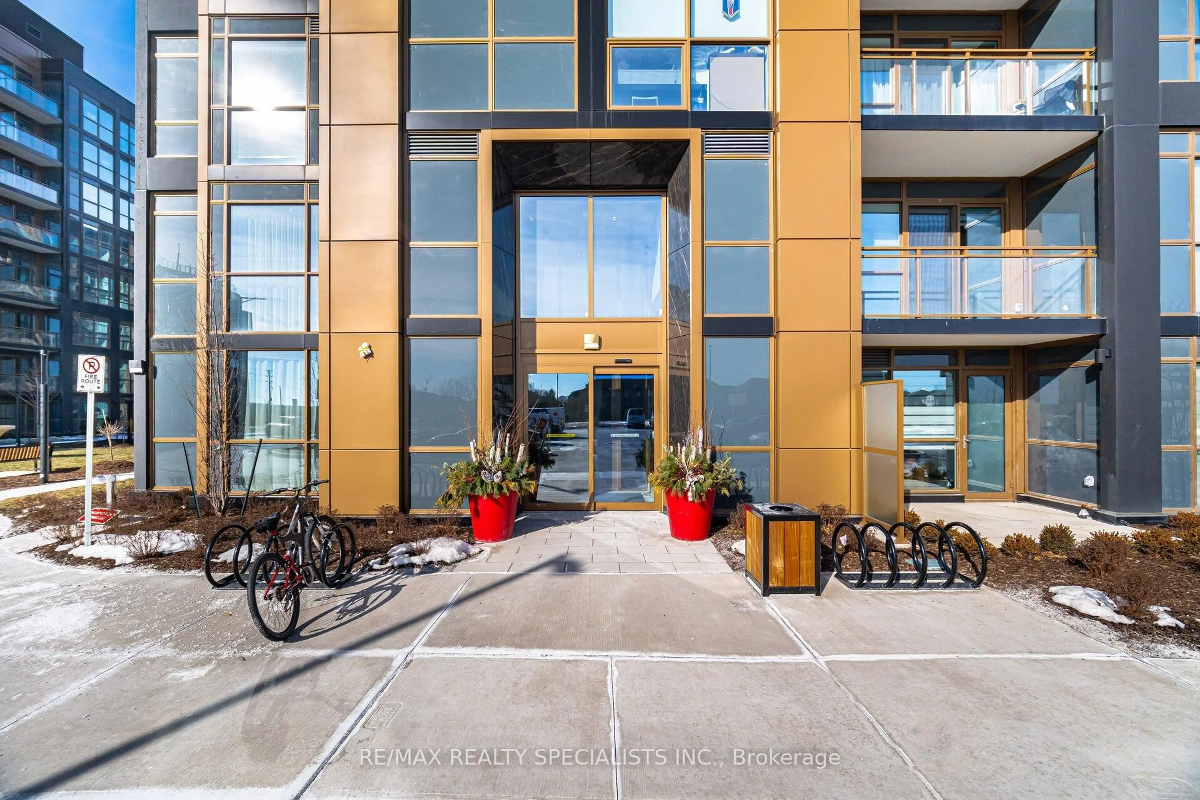 Unknown for 2343 Khalsa Gate #403, Oakville Ontario L6M 5R6