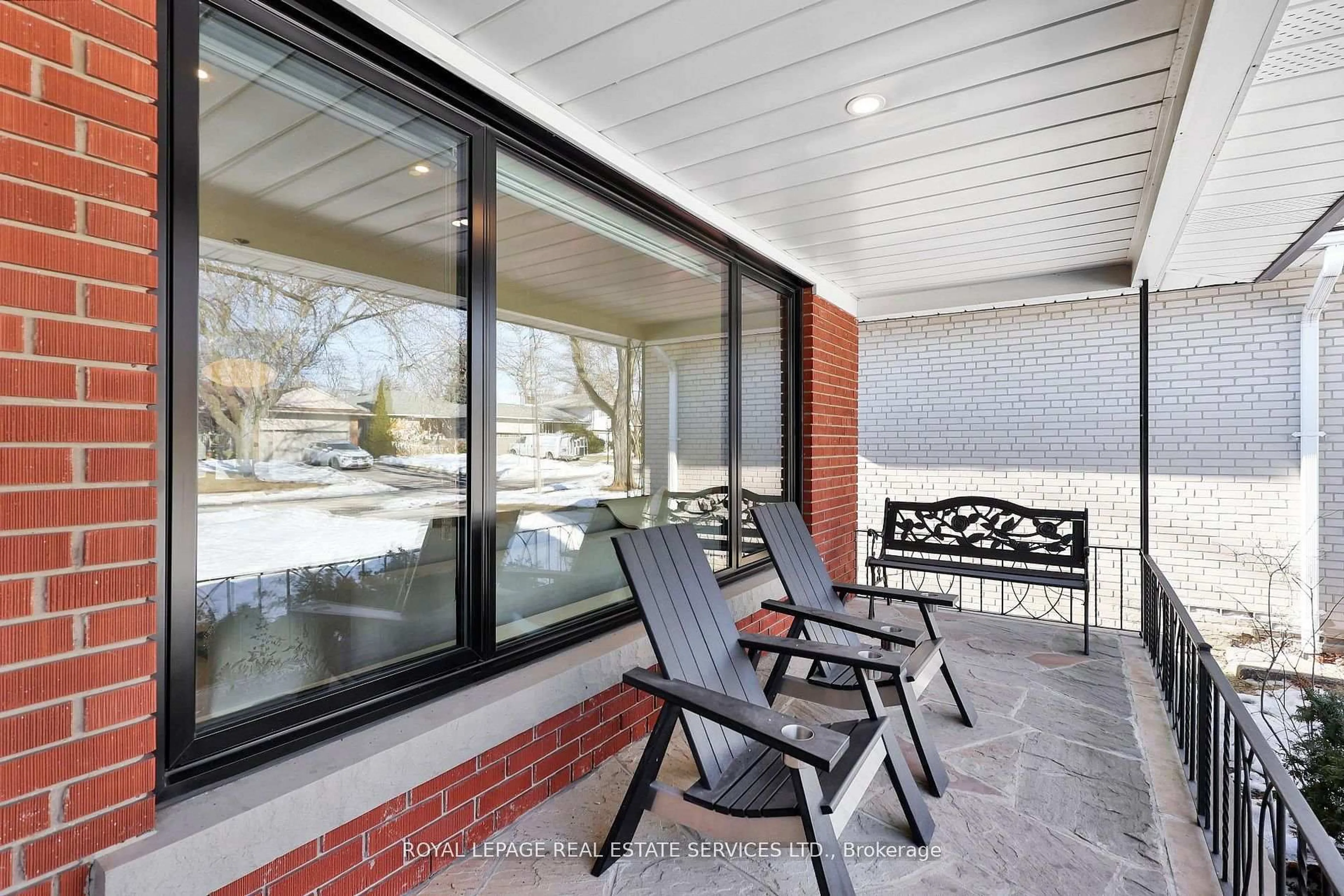 Patio, unknown for 34 Bearbury Dr, Toronto Ontario M9C 2G9