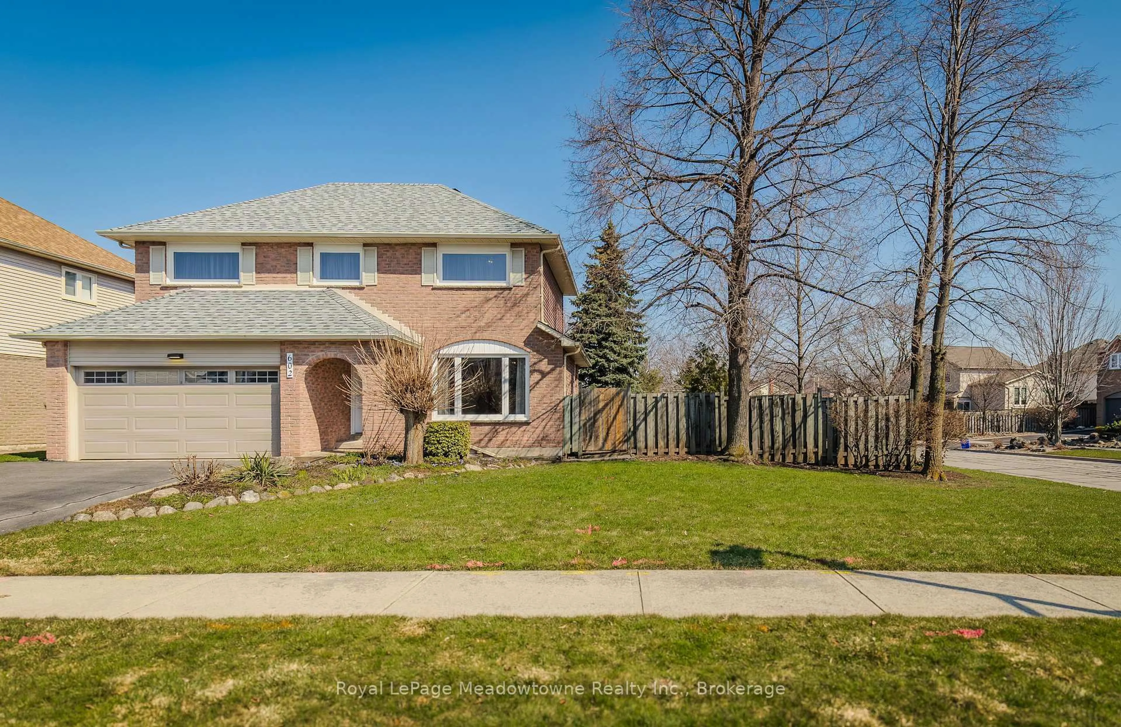 Unknown for 602 Hawthorne Cres, Milton Ontario L9T 4N8