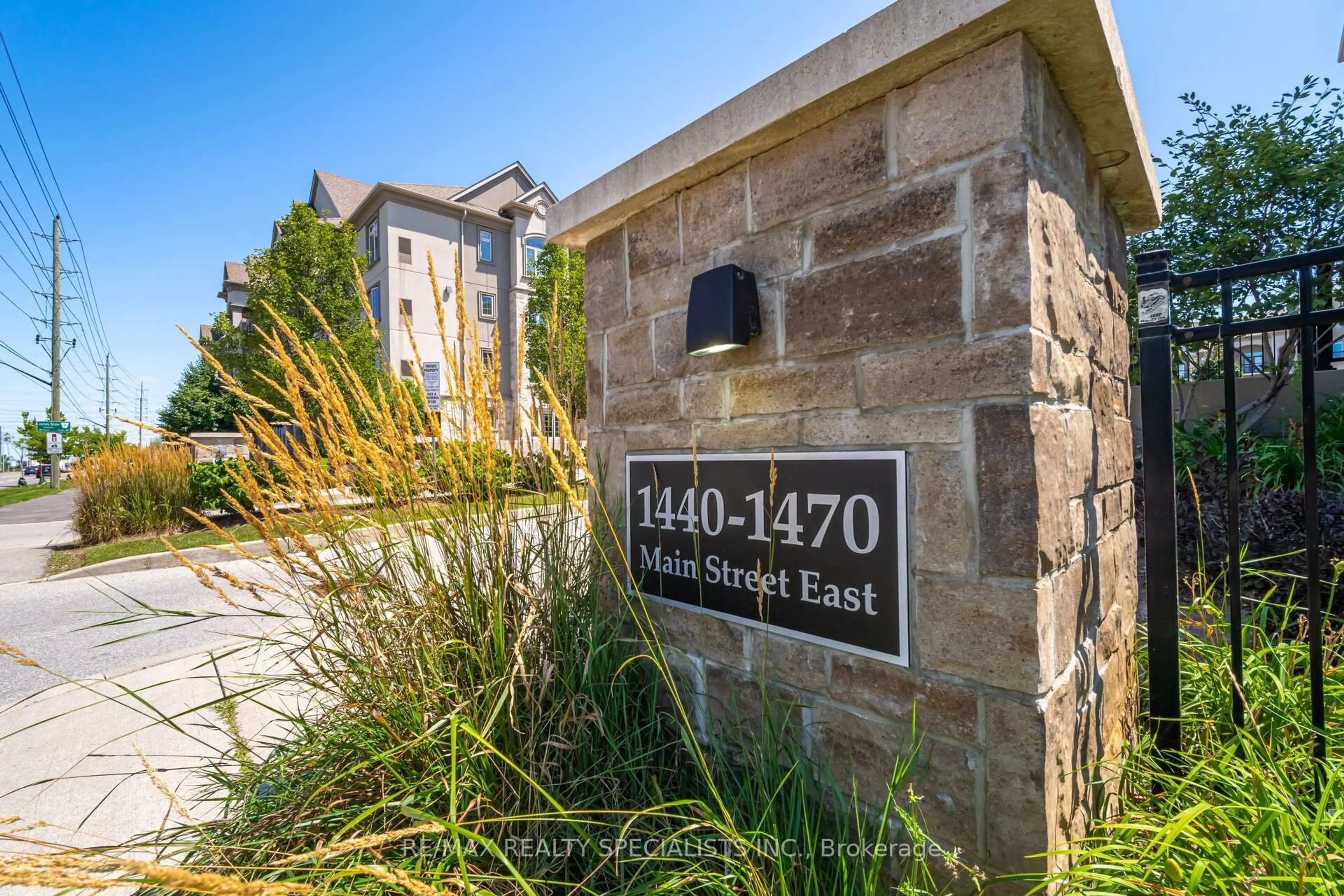 Unknown for 1460 Main St #107, Milton Ontario L9T 8W5