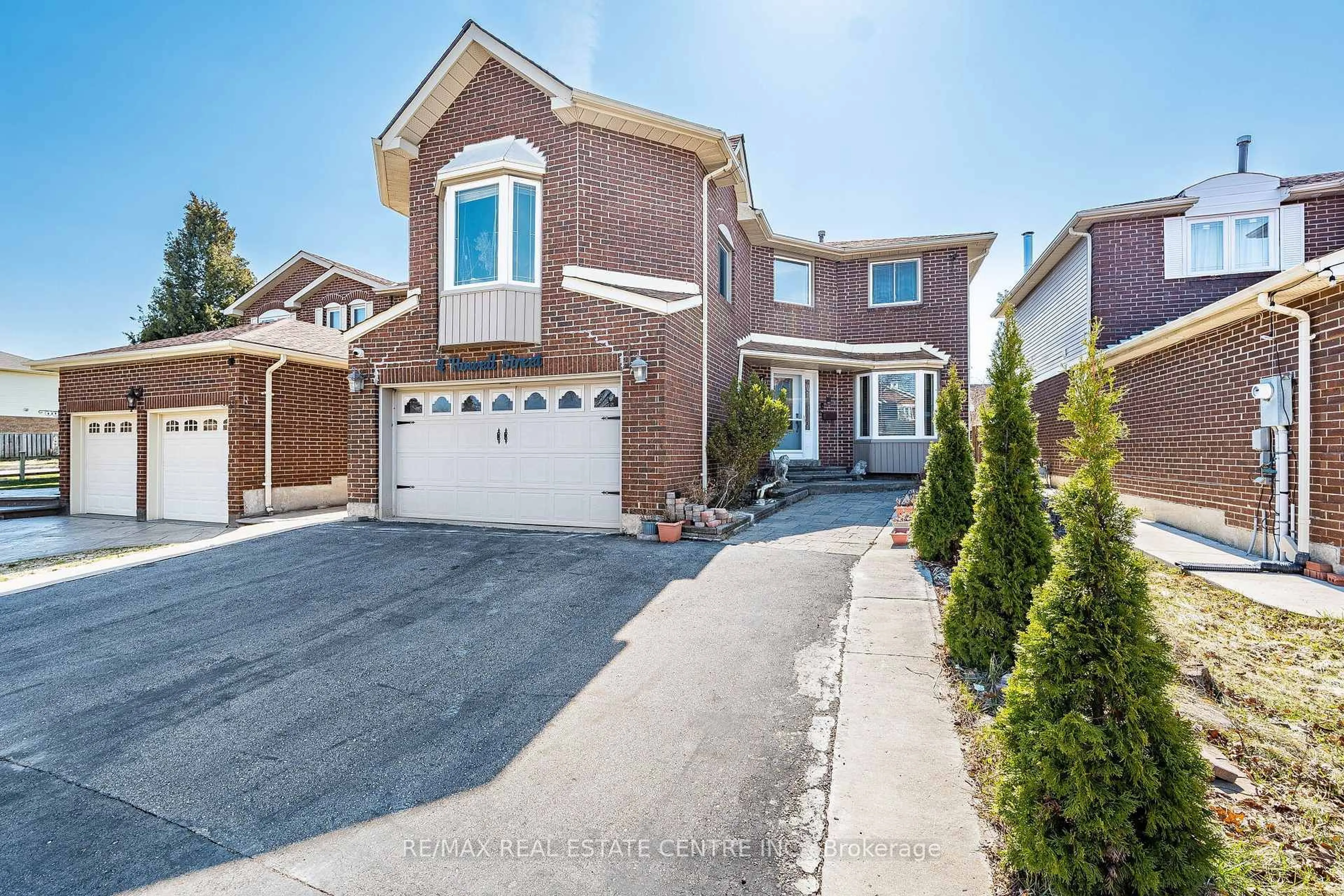 Home with brick exterior material, street for 4 Howell St, Brampton Ontario L6Y 3J6