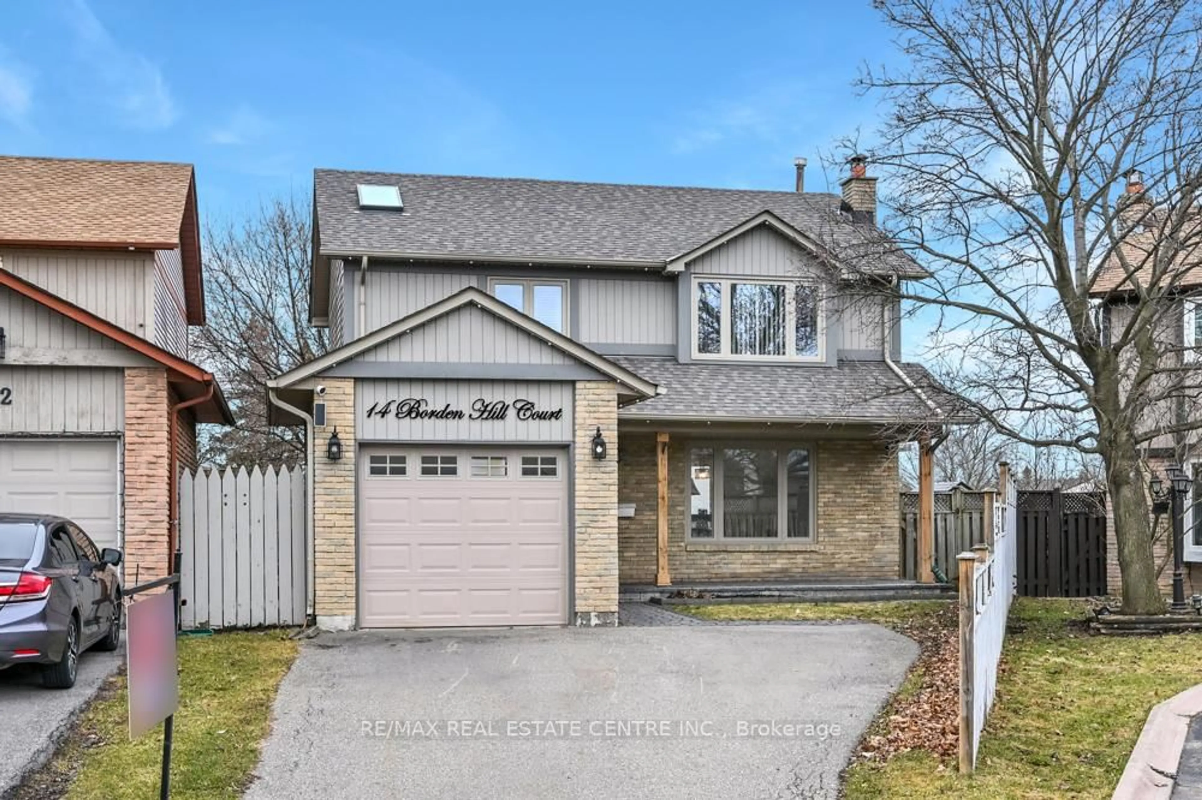 Home with brick exterior material, street for 14 Borden Hill Crt, Brampton Ontario L6S 3K7